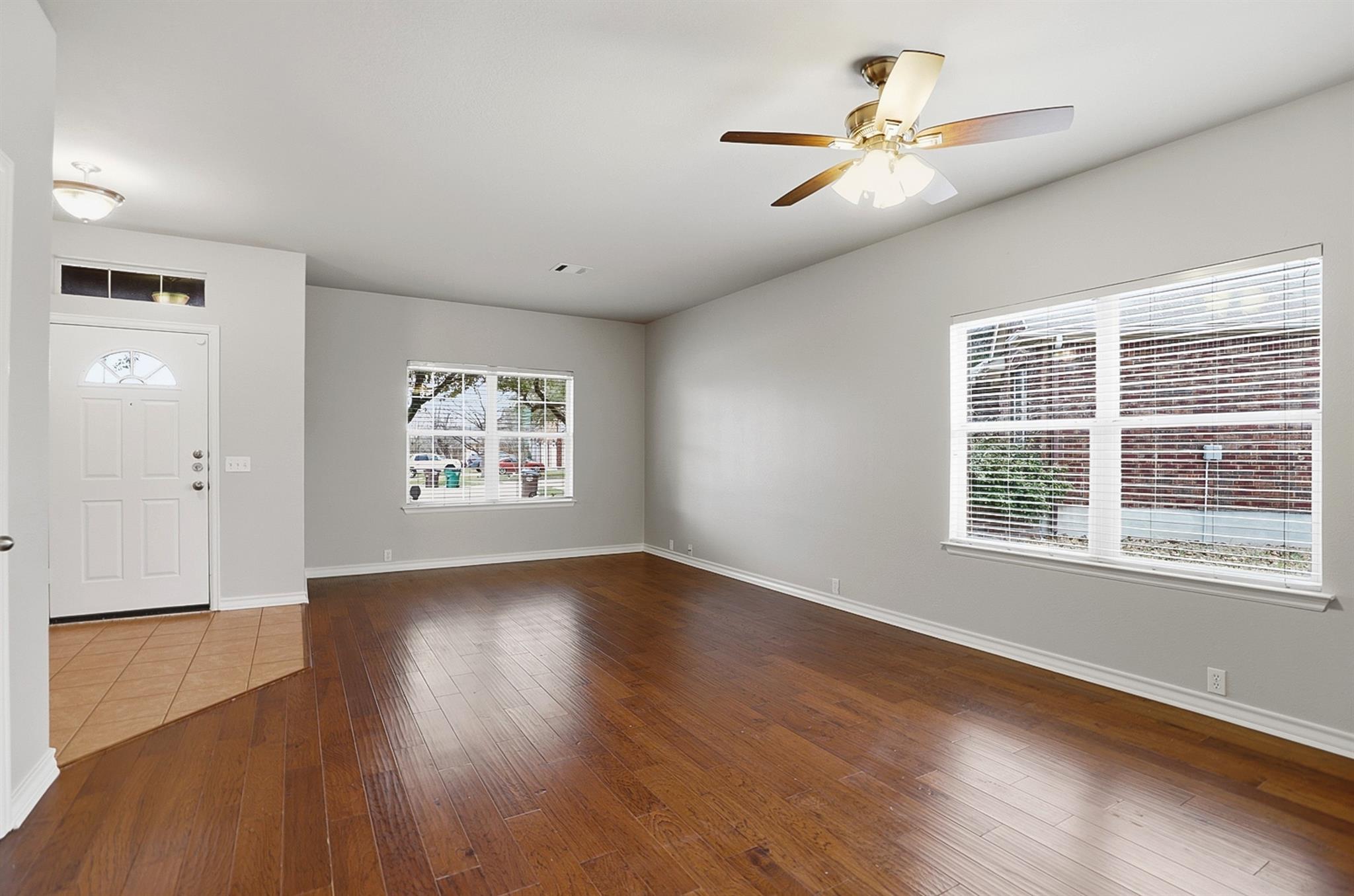 20829 Silverbell LN — photo 4