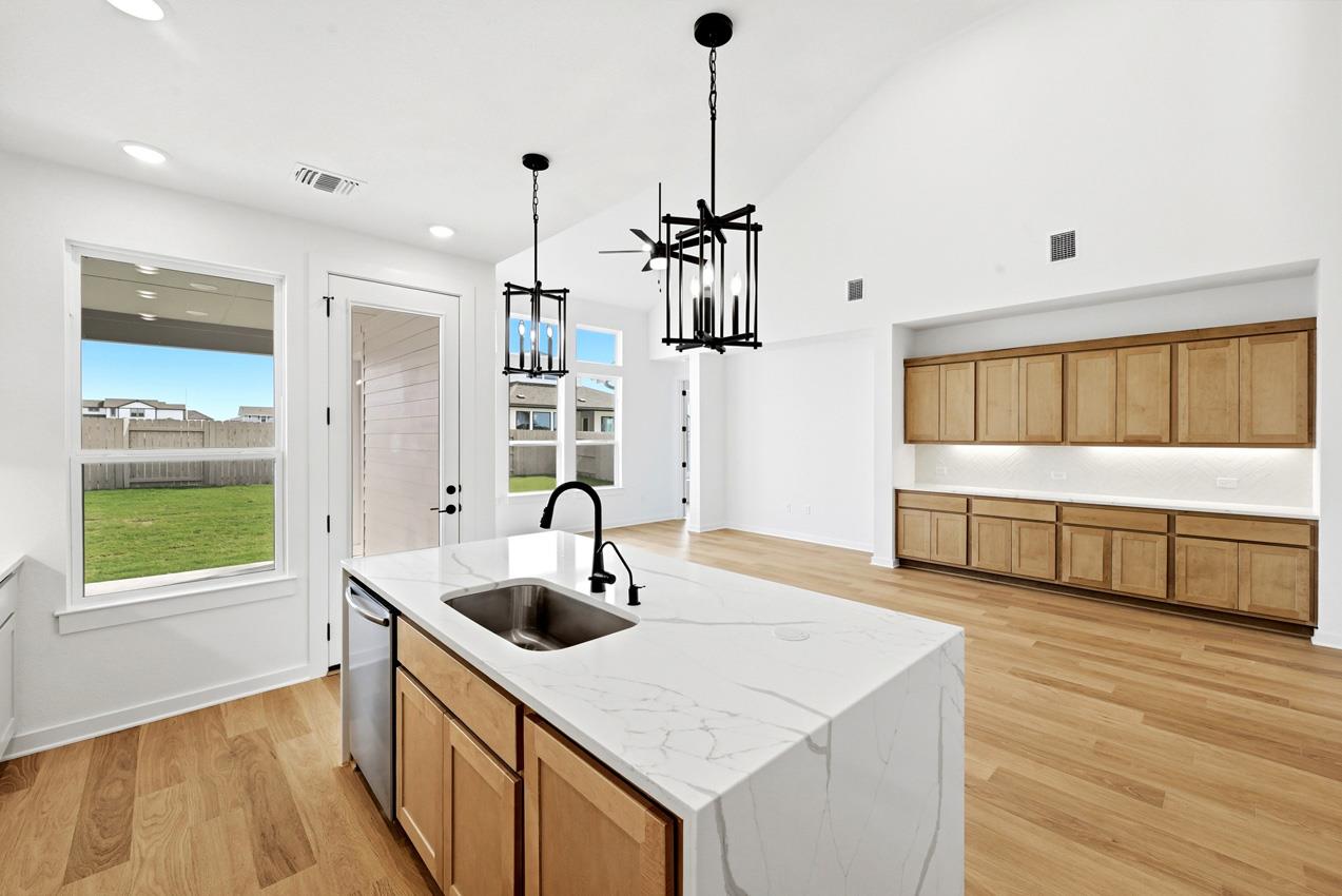 9612 Golden Lion DR — photo 4