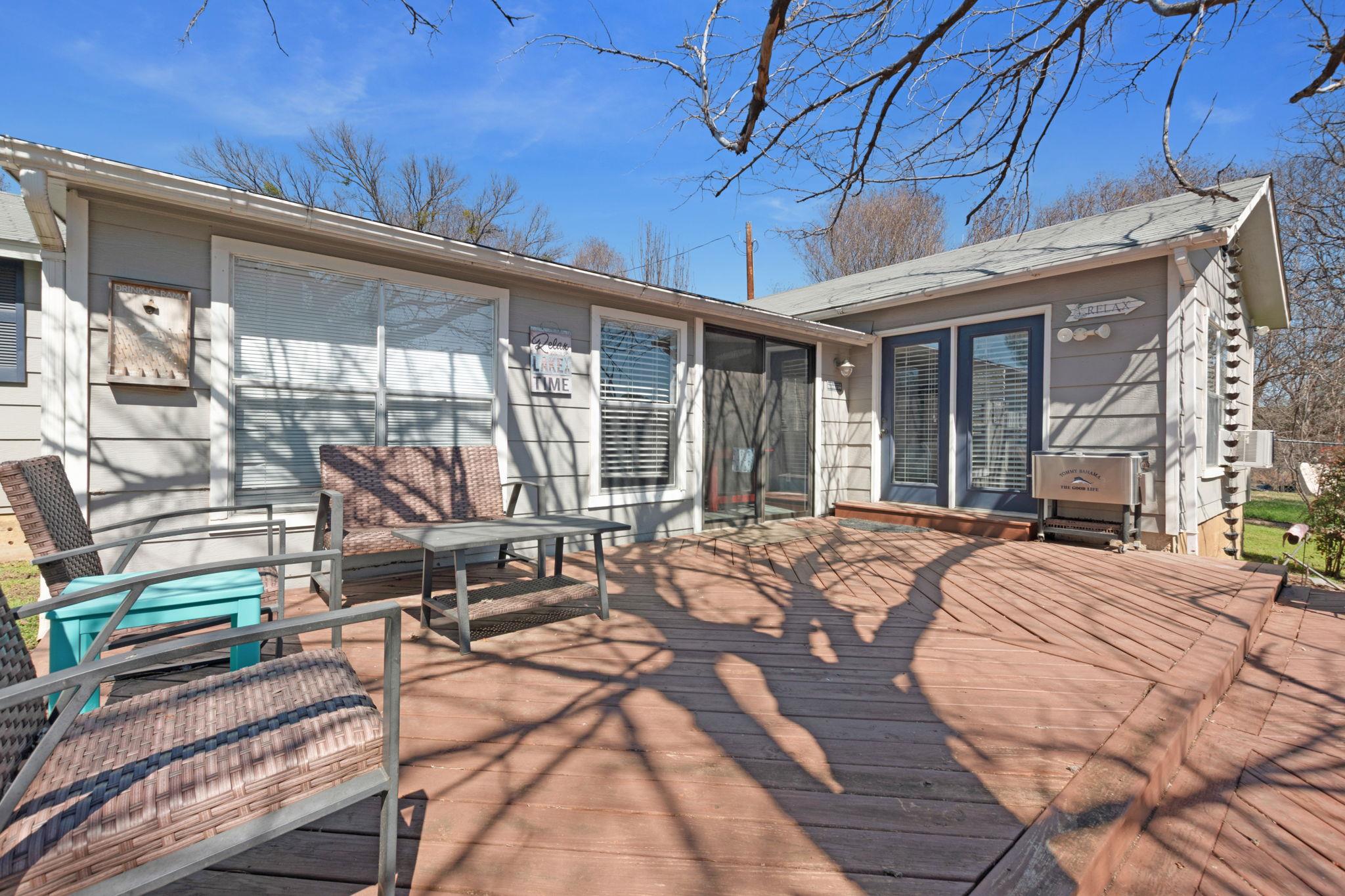 318 Clear Creek DR — photo 5