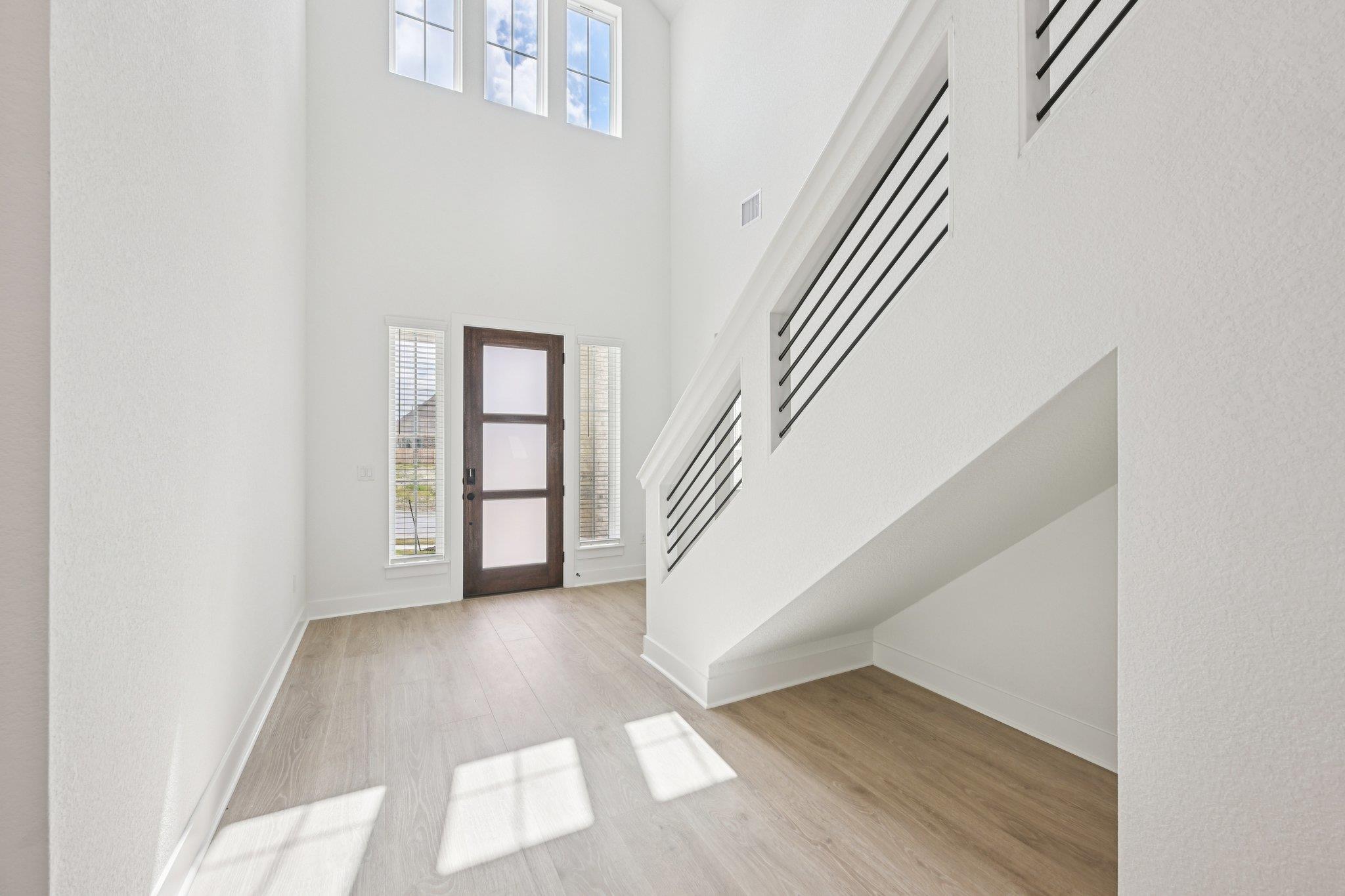194 Kapok ST — photo 5