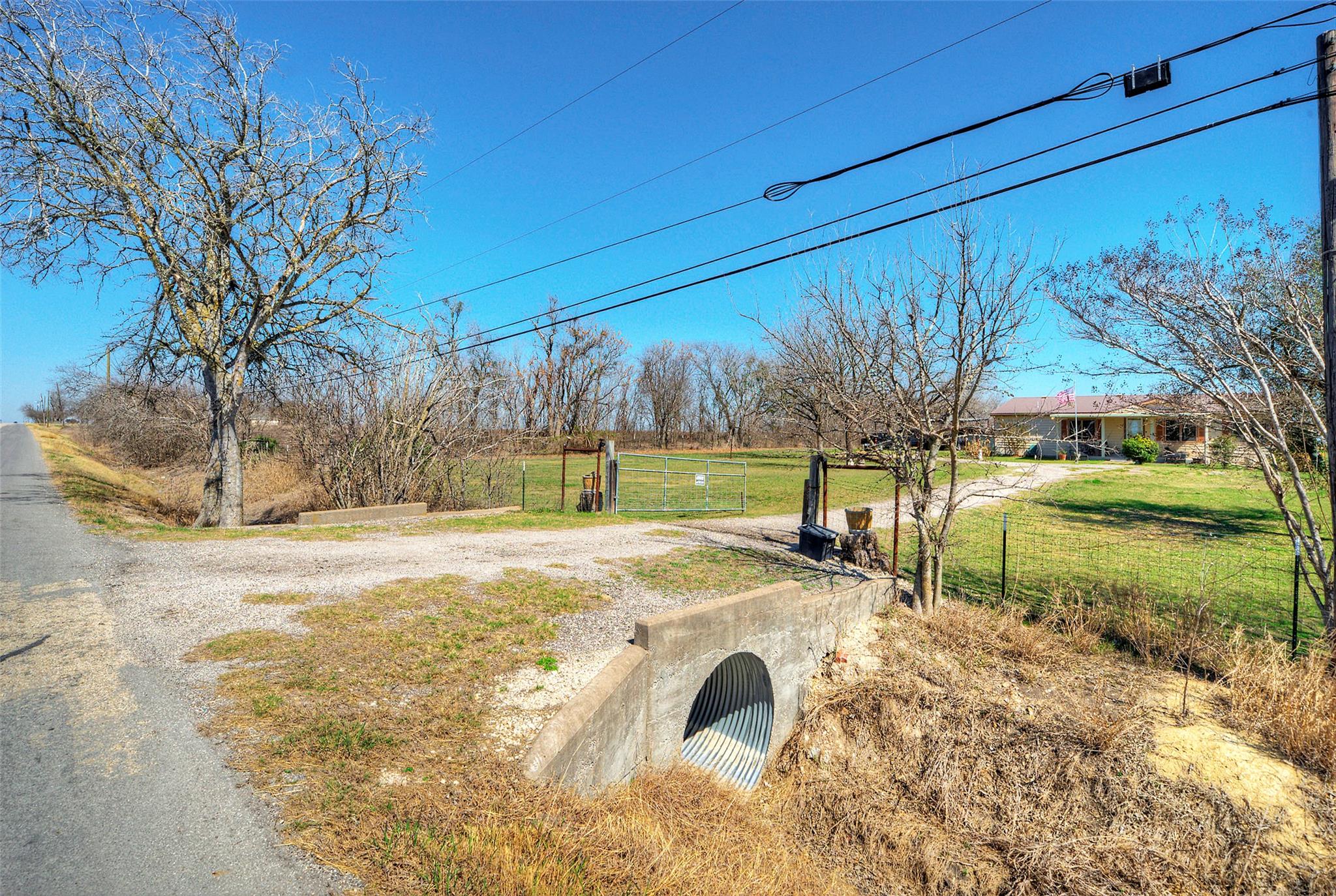 901 County Road 134 RD — photo 4