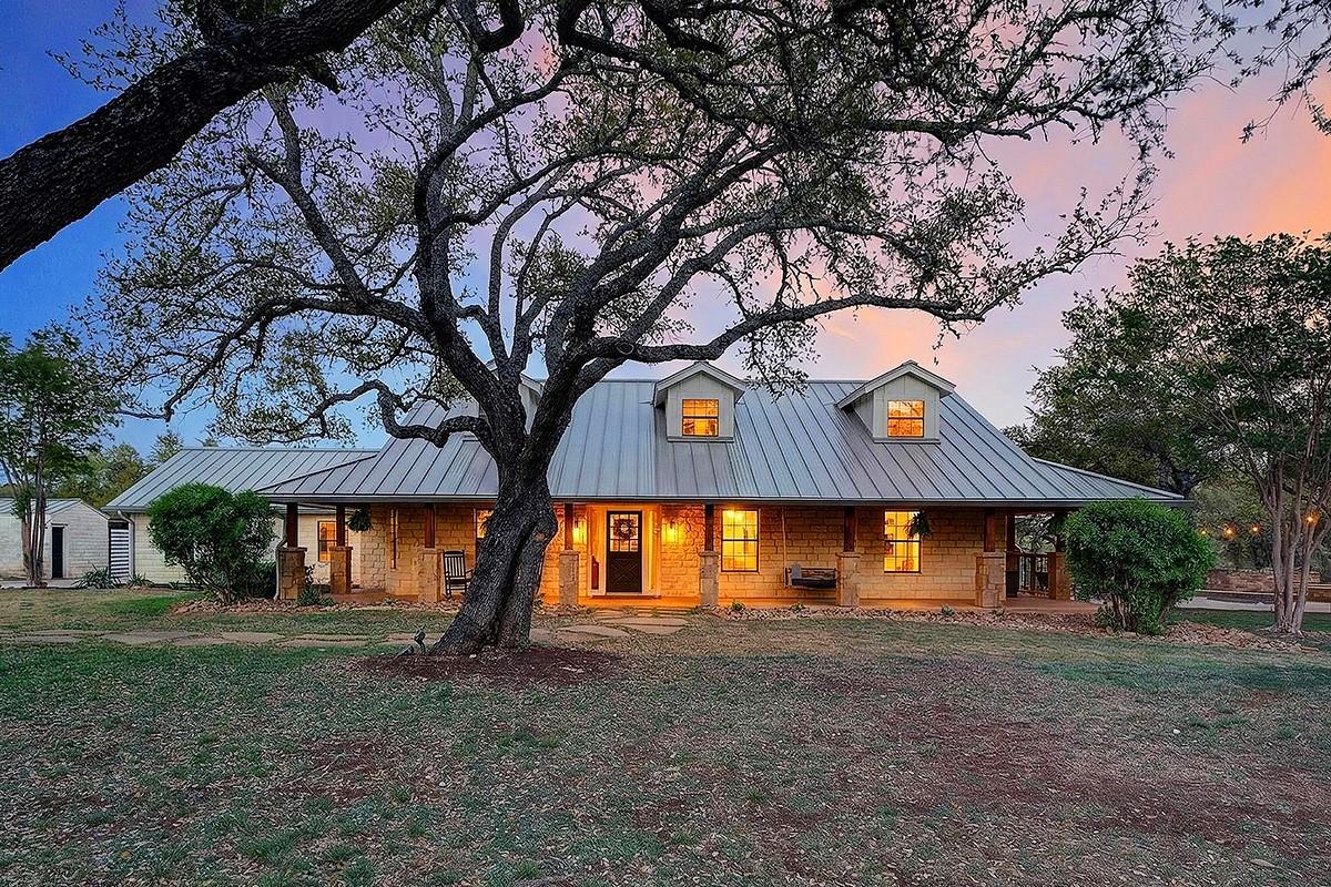 301 Medlin Creek LOOP — photo 3