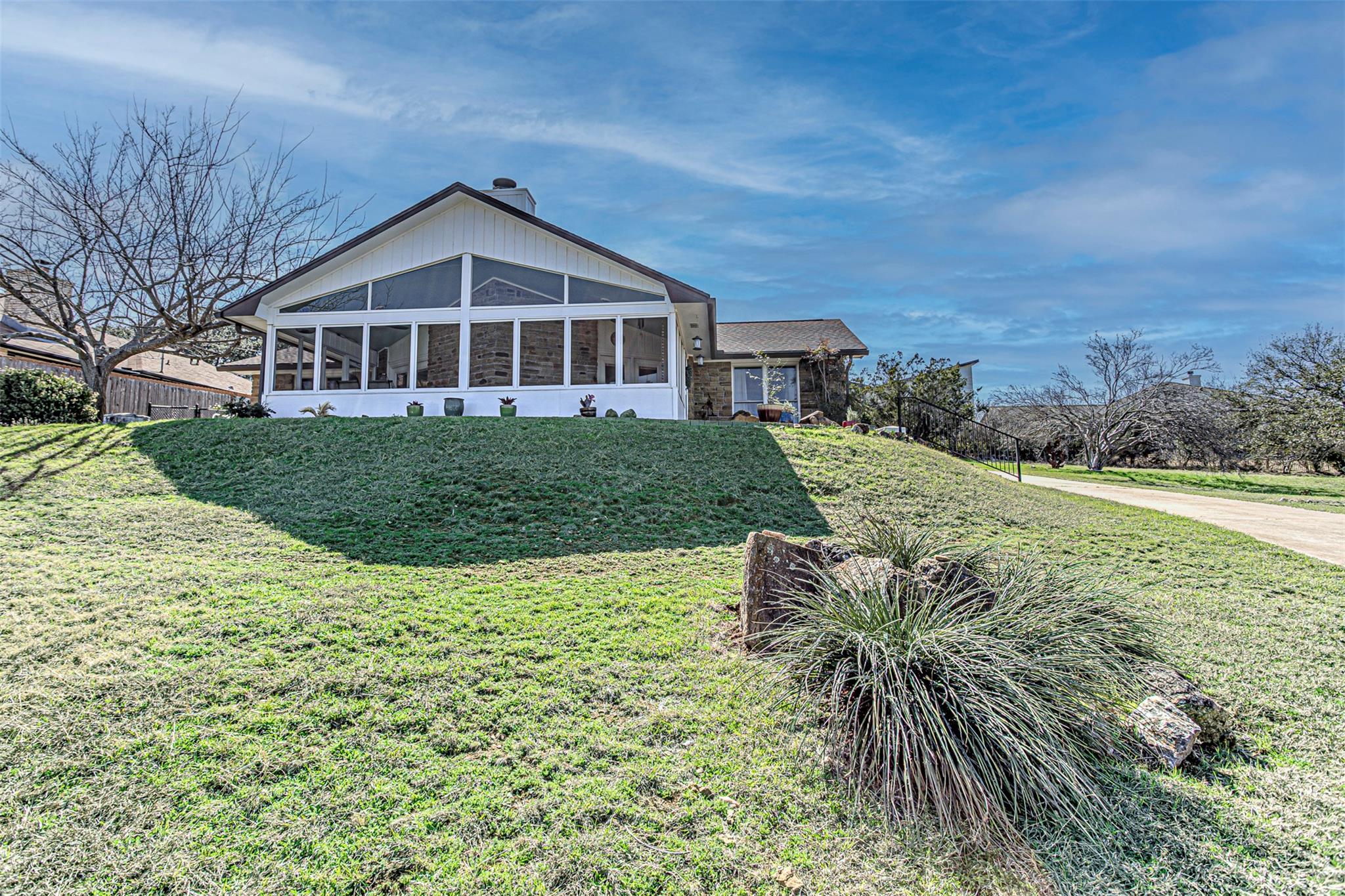 507 Mountain DR — photo 5