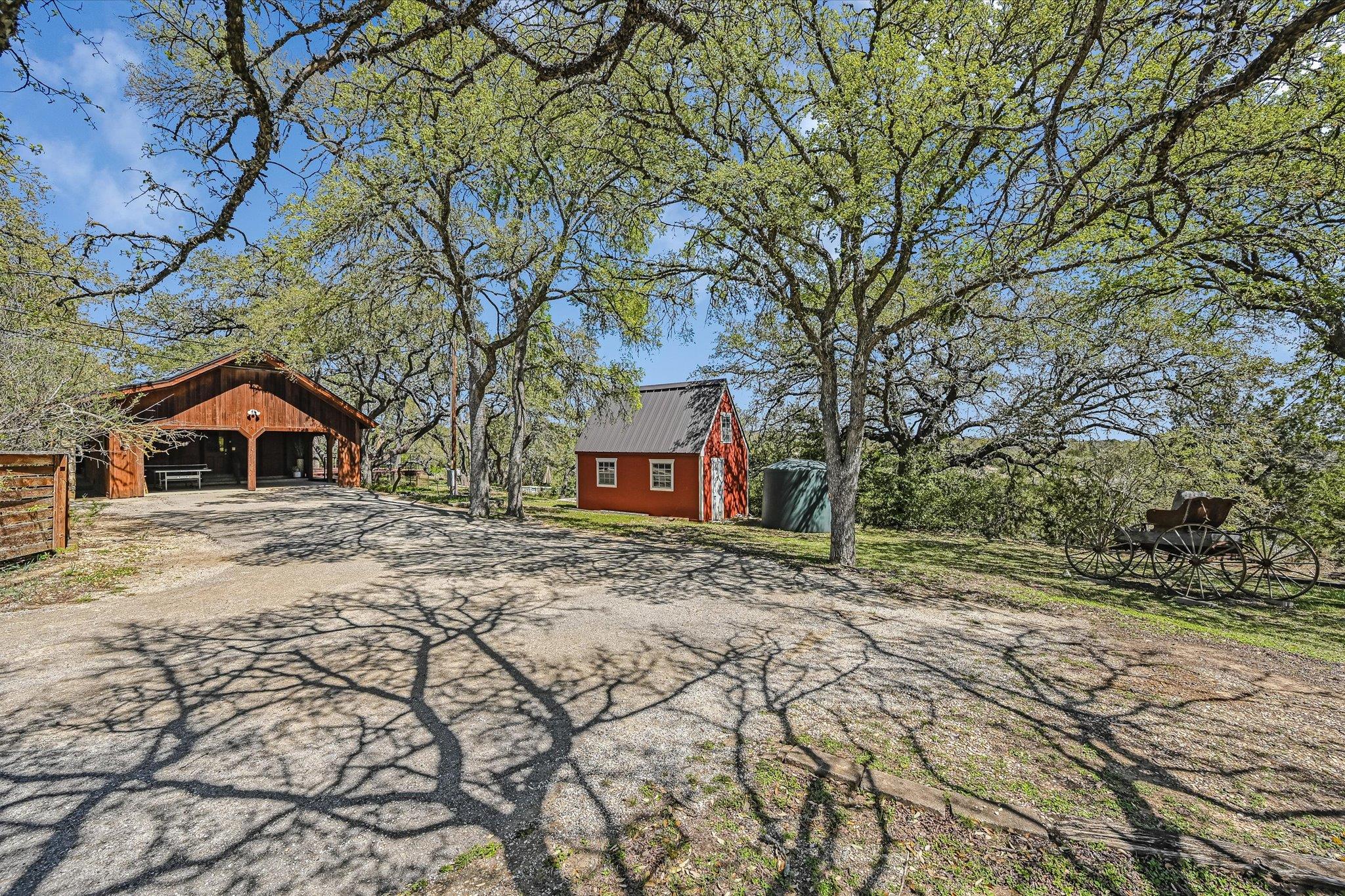411 Whitetail Ridge RD — photo 3