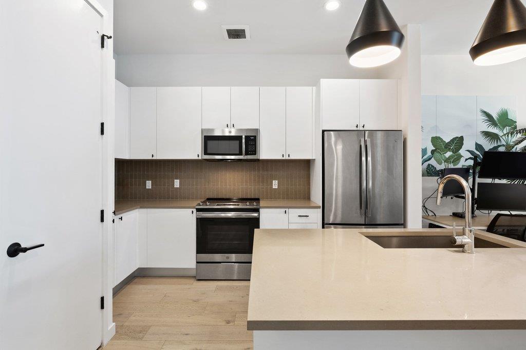 800 Embassy DR #413 — photo 5