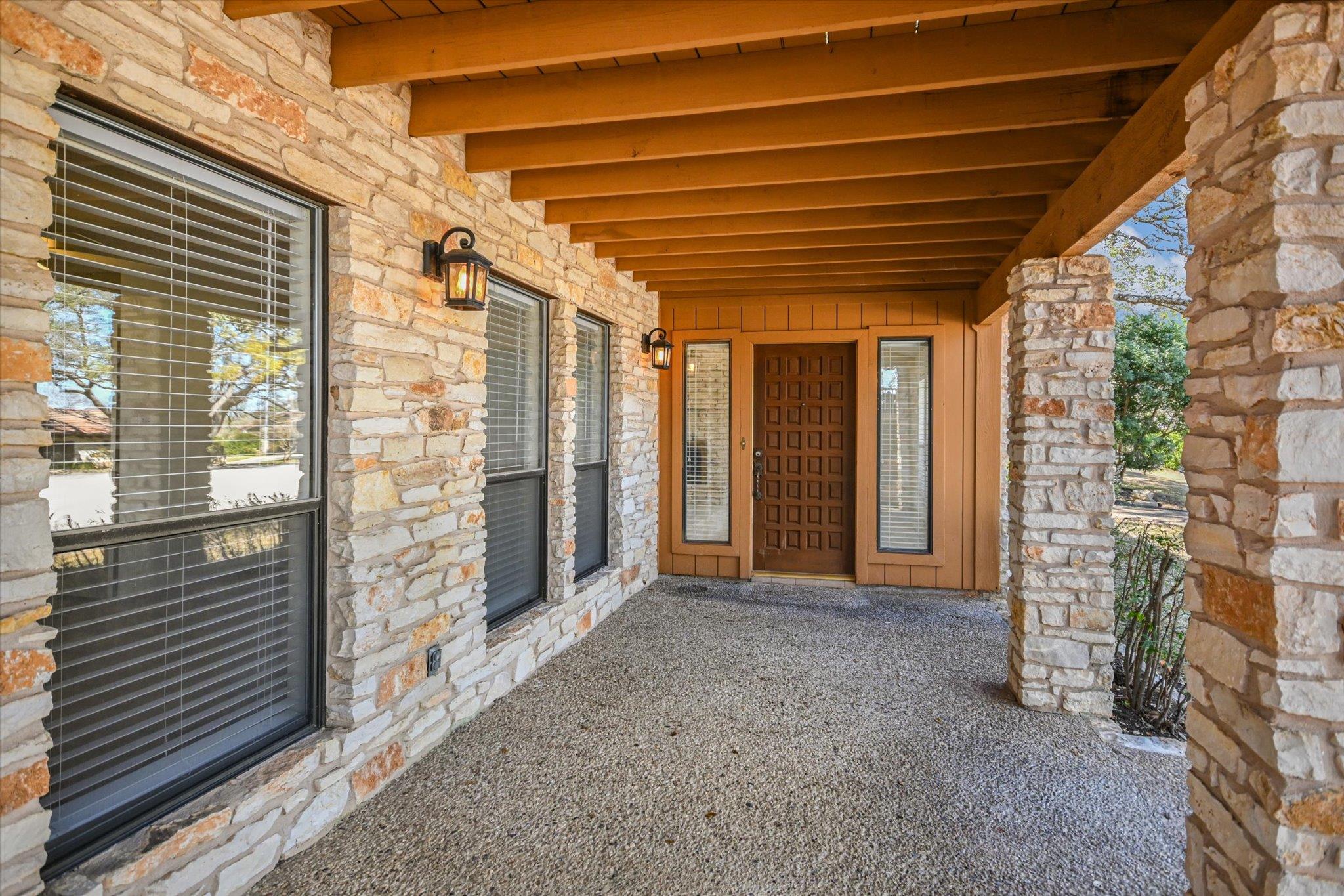 105 CRESCENT BLF — photo 3