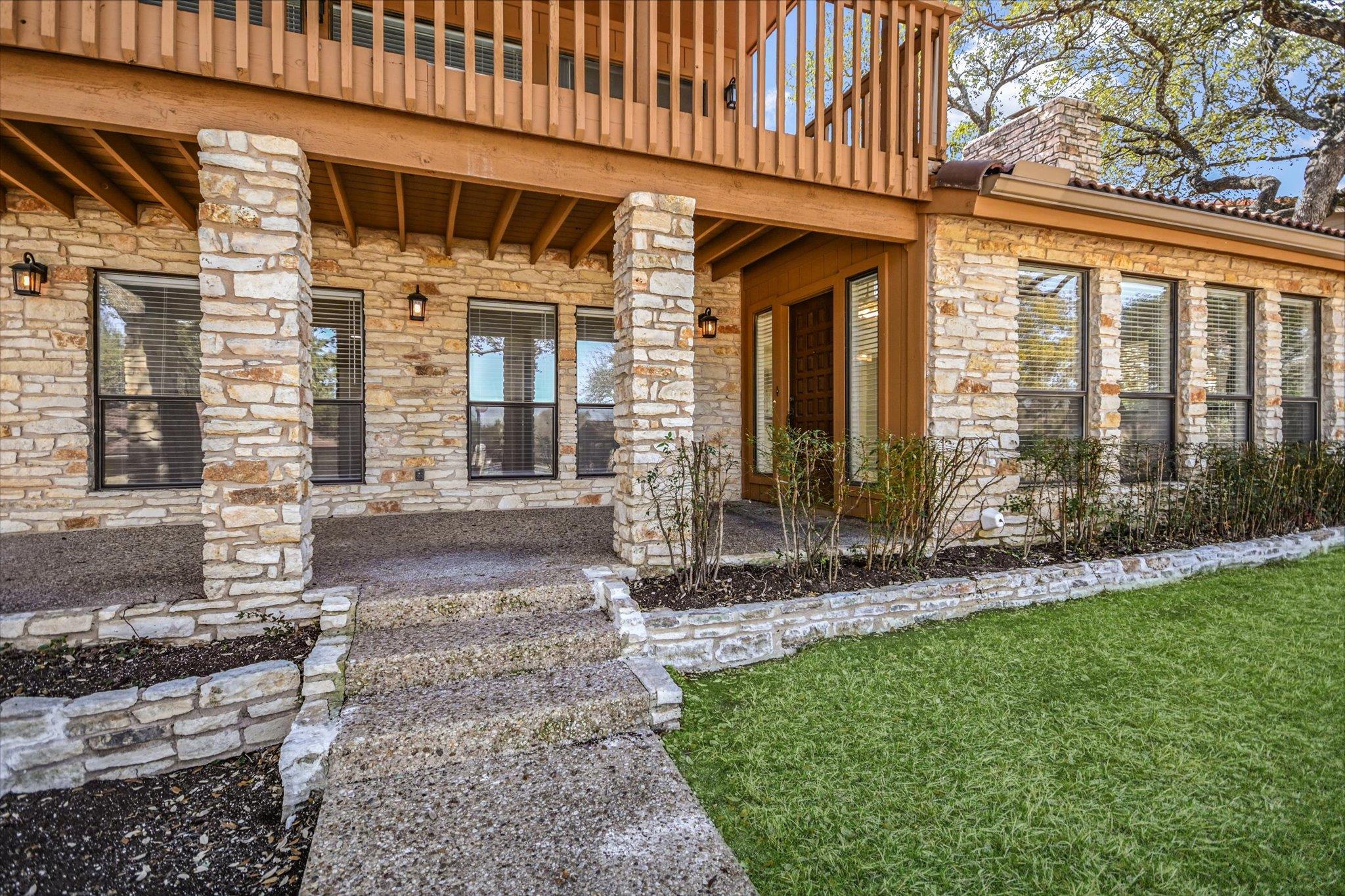 105 CRESCENT BLF — photo 4