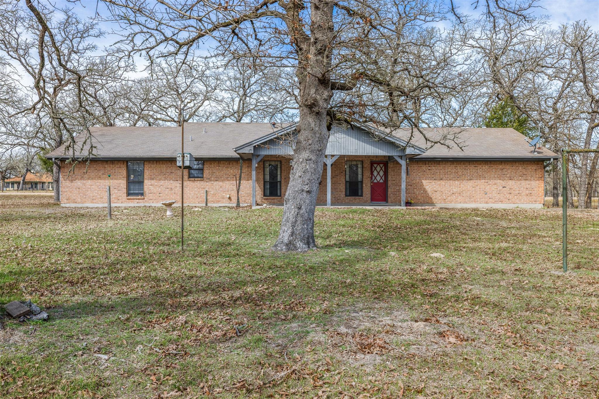 1196 Sherrill LN — photo 3