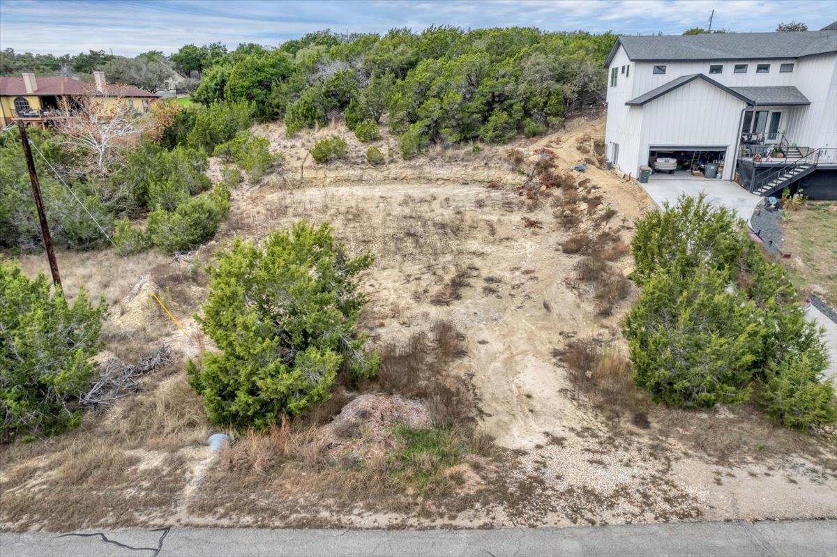 312 Alloway DR — photo 3