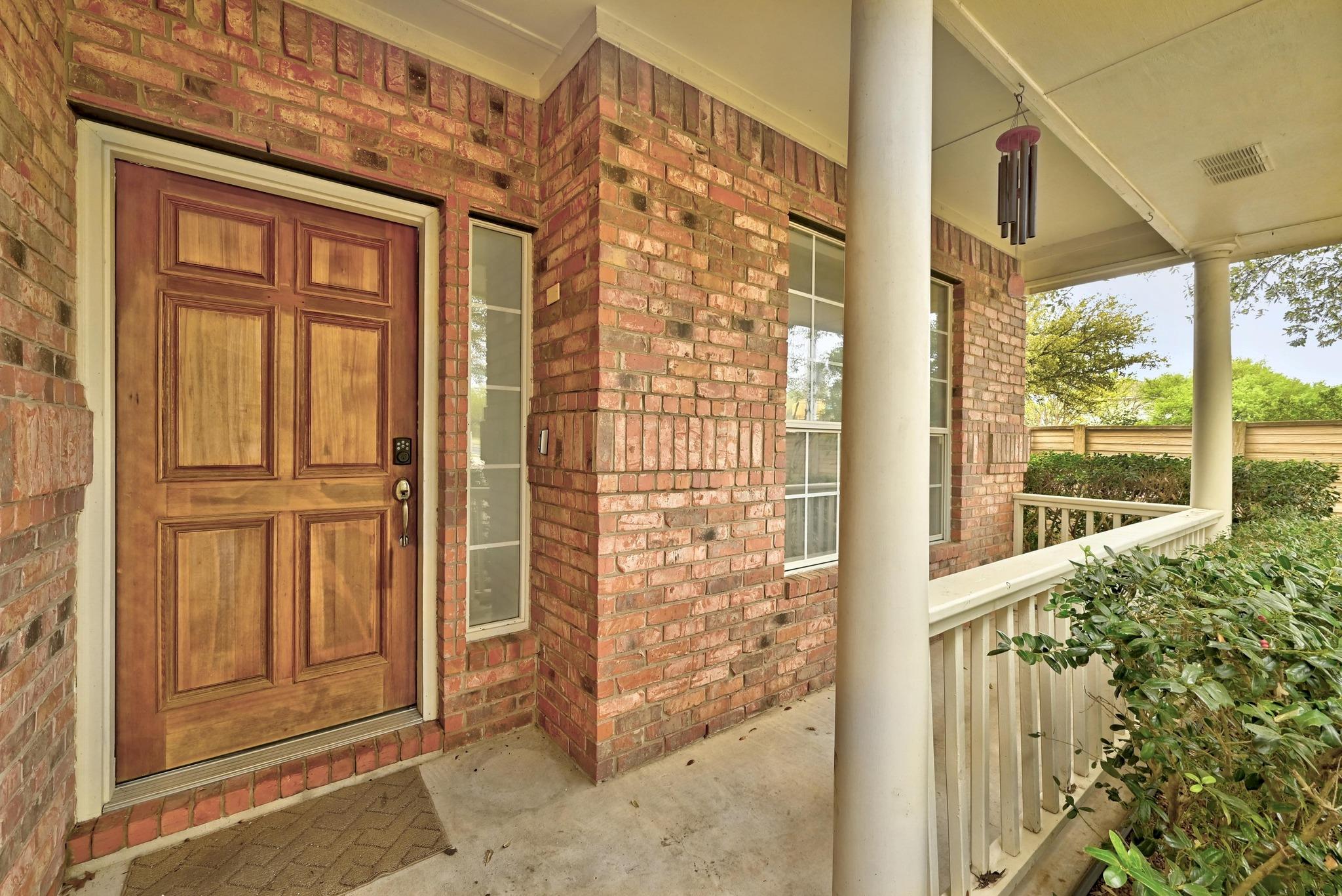 13401 Lamplight Village Ave — photo 4