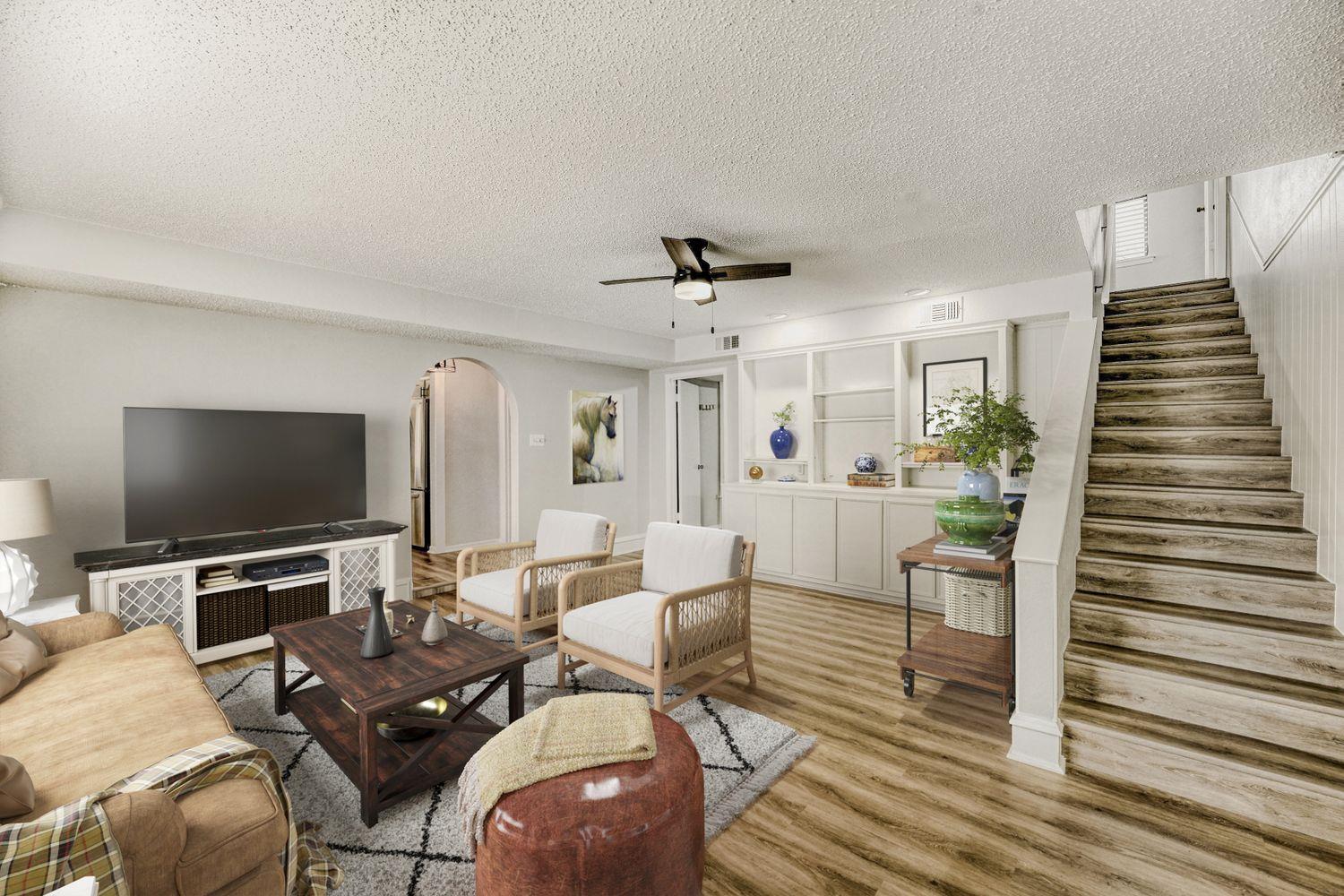 3902 Hillside DR — photo 3