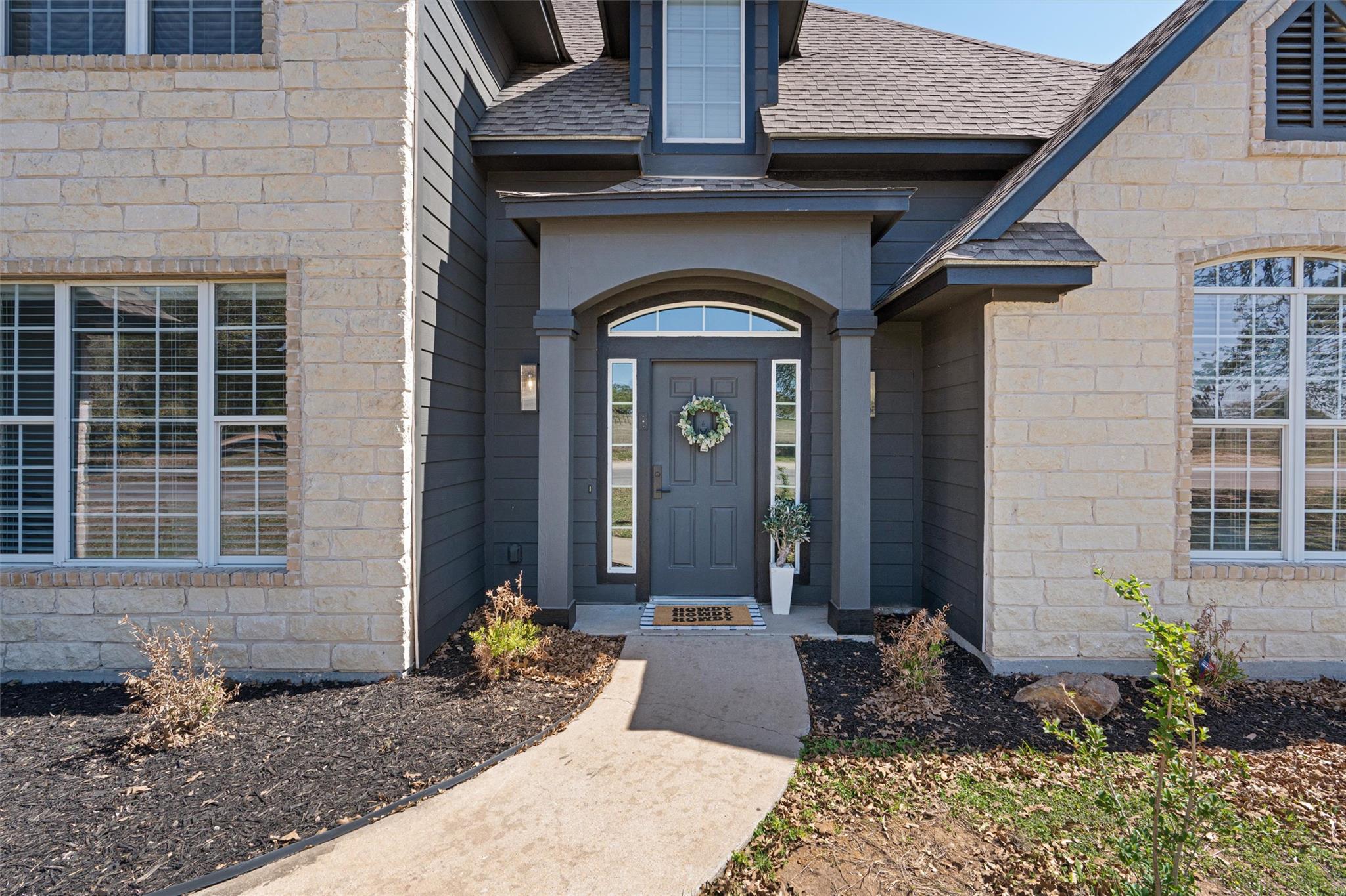 312 Country Club DR — photo 4