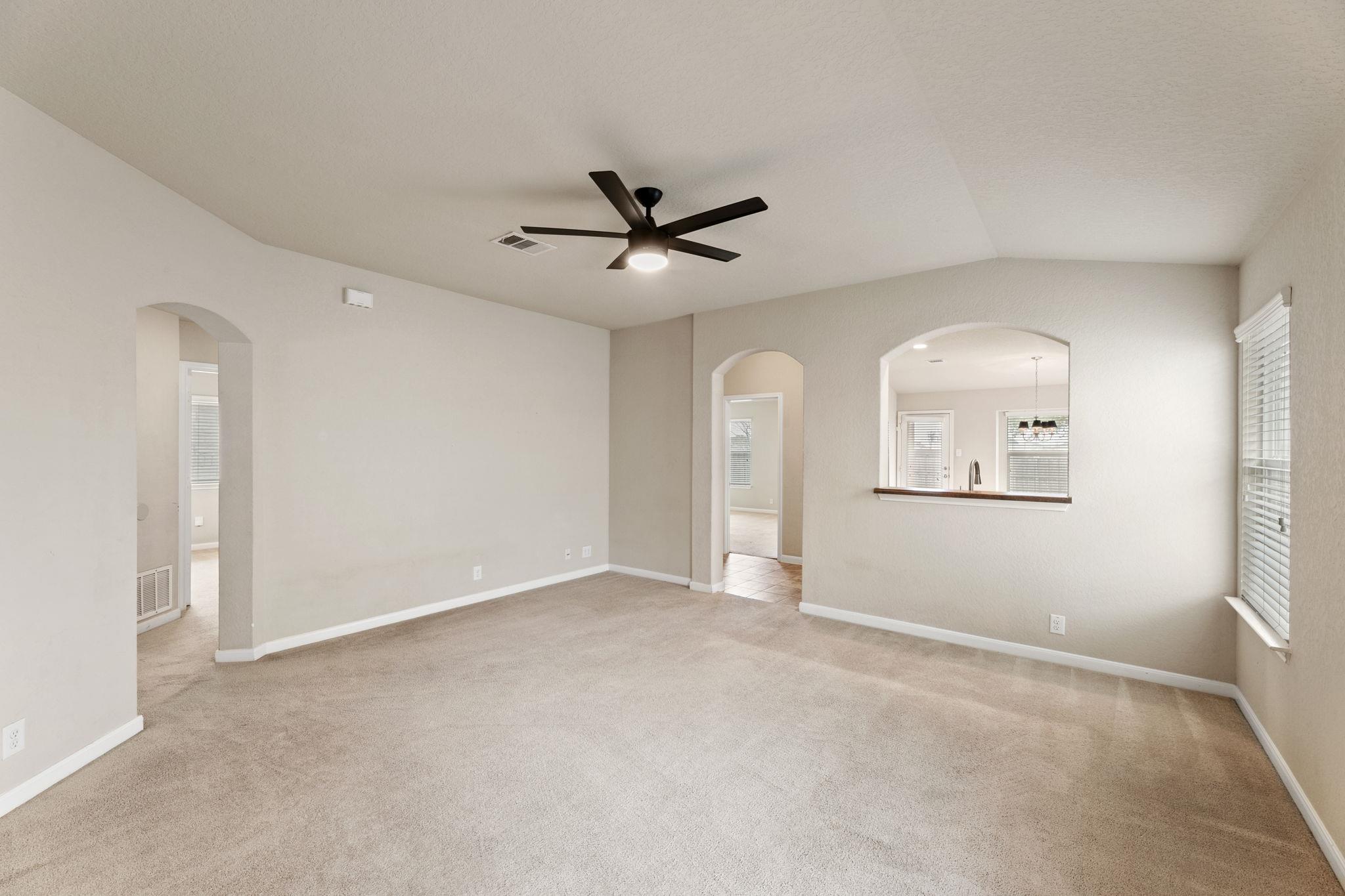 582 Briggs DR — photo 5