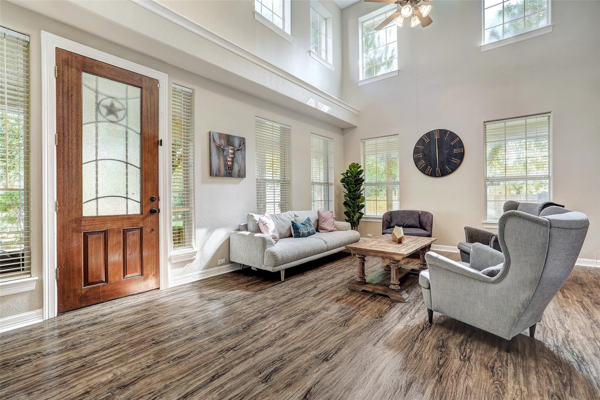 205 Del Aire CT — photo 4