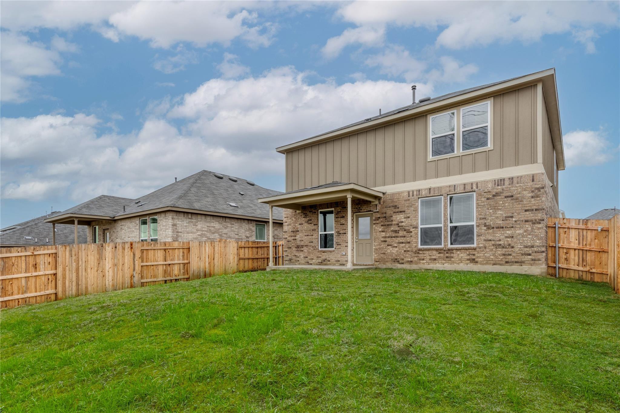 212 Sugar Cane RD — photo 5