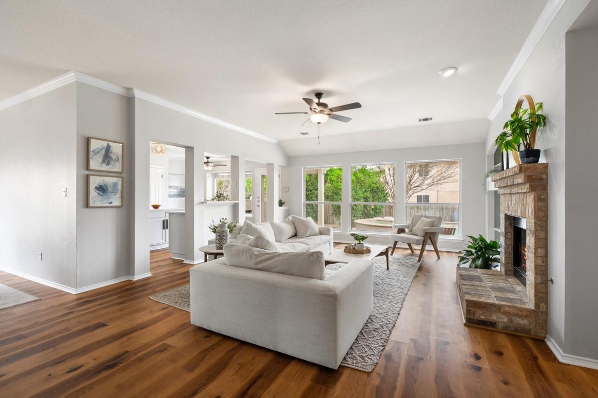2203 Four Hills CT — photo 3