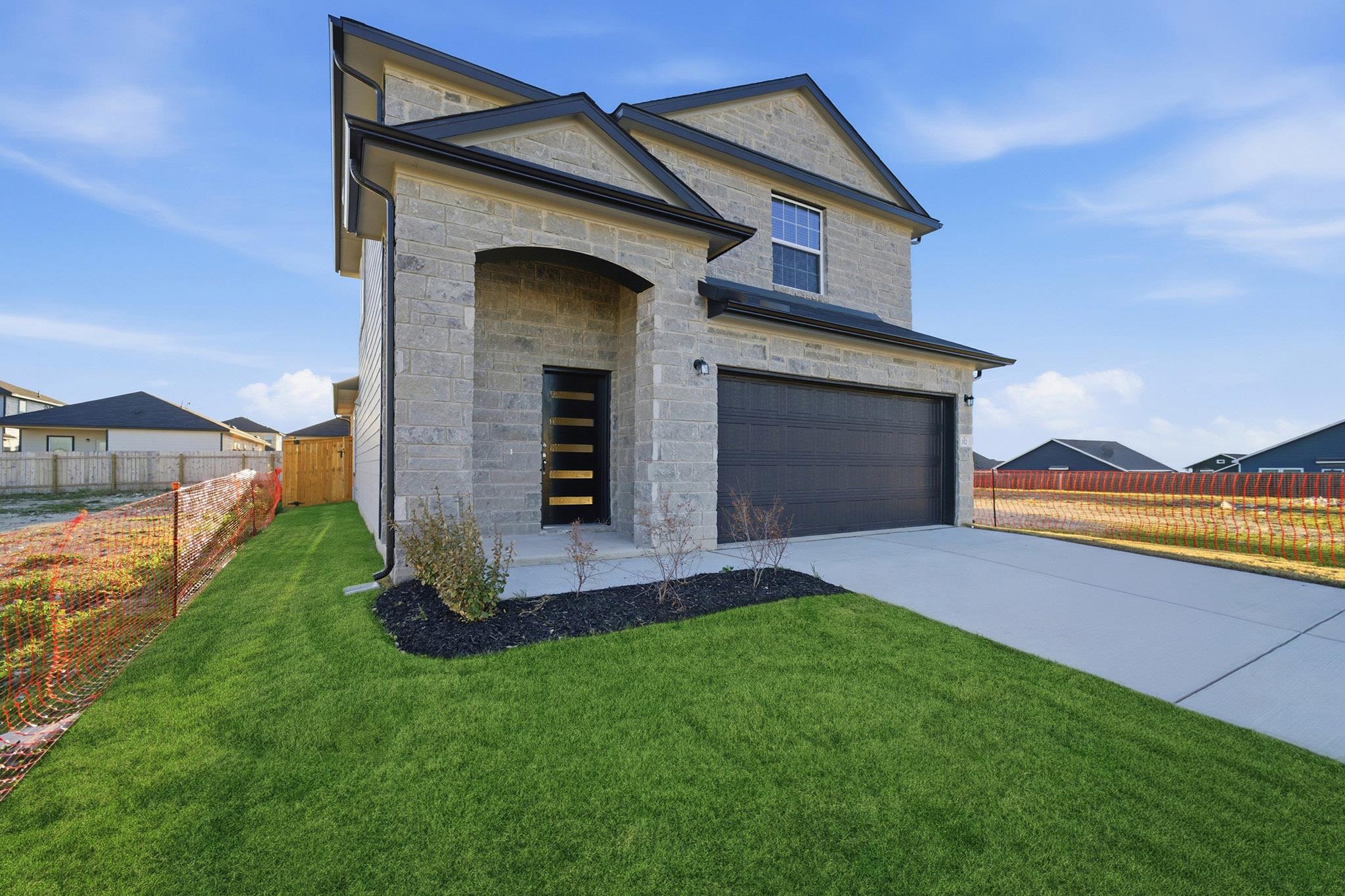 112 Vandervoort WAY — photo 3