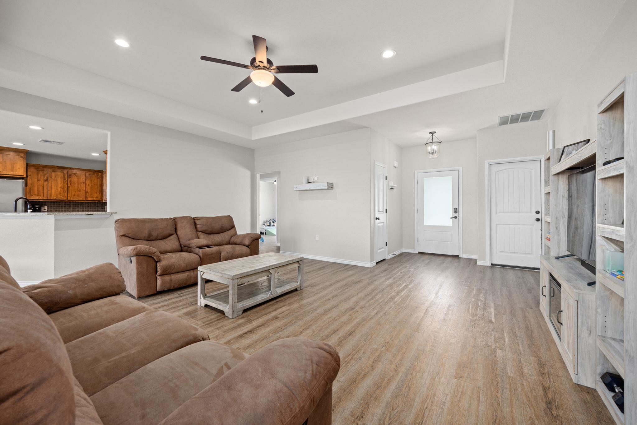 1313 Sandstone CV — photo 3