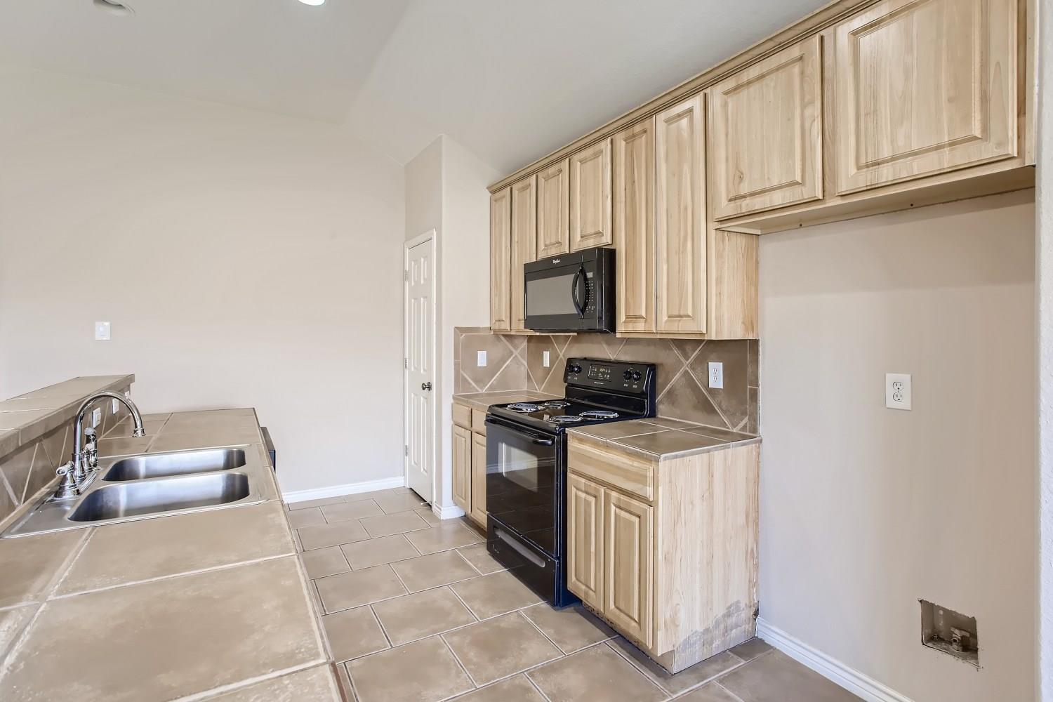 3032 Douglas Fir DR — photo 5