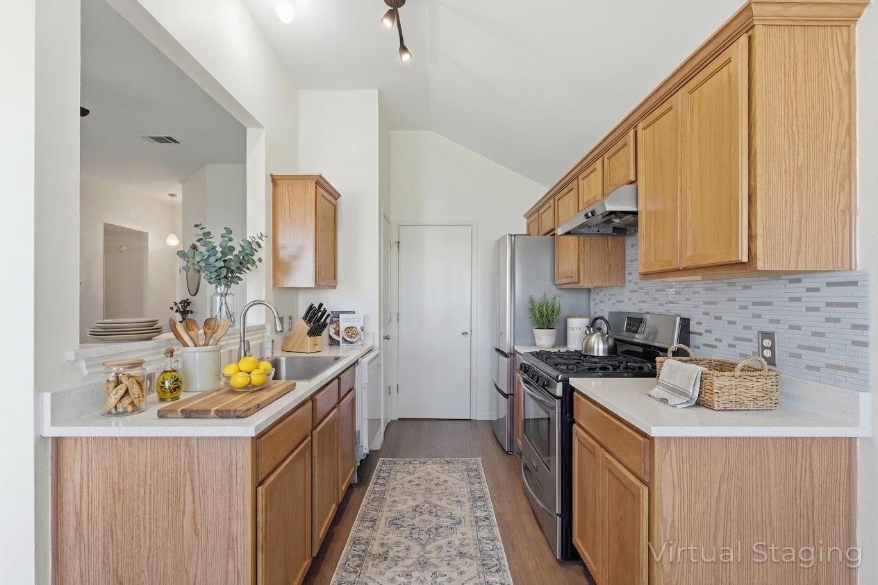 309 Dana DR — photo 3
