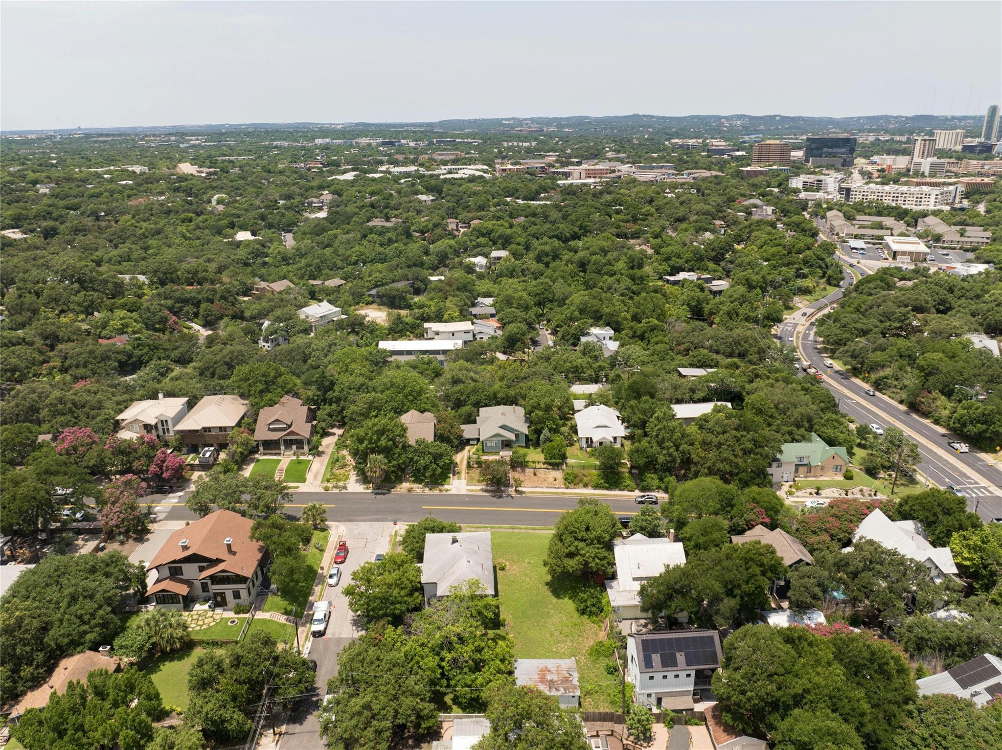 1109 Travis Height BLVD — photo 4