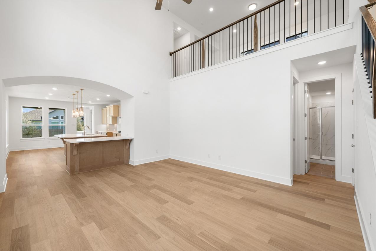 252 Menlo BND — photo 3