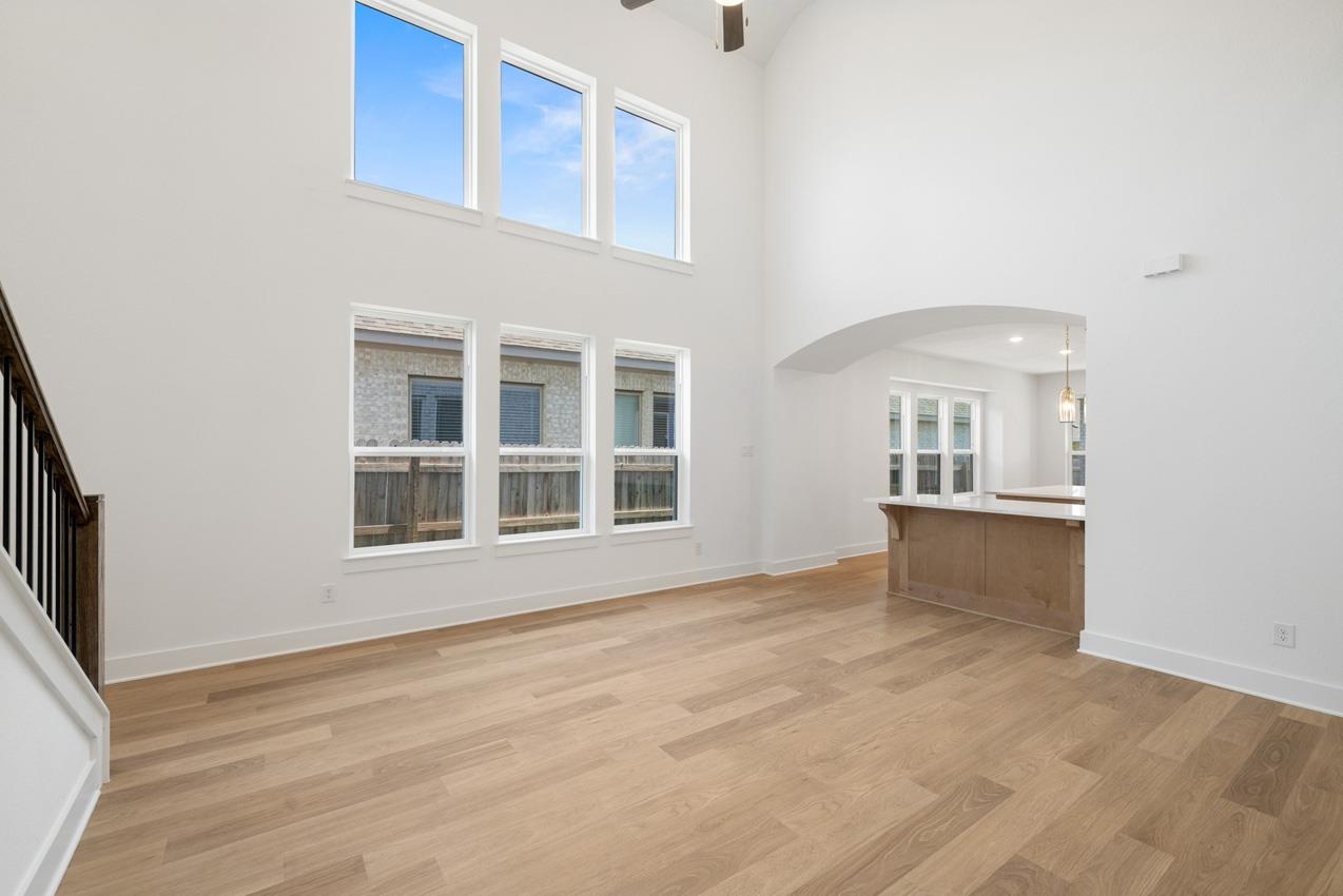 252 Menlo BND — photo 5