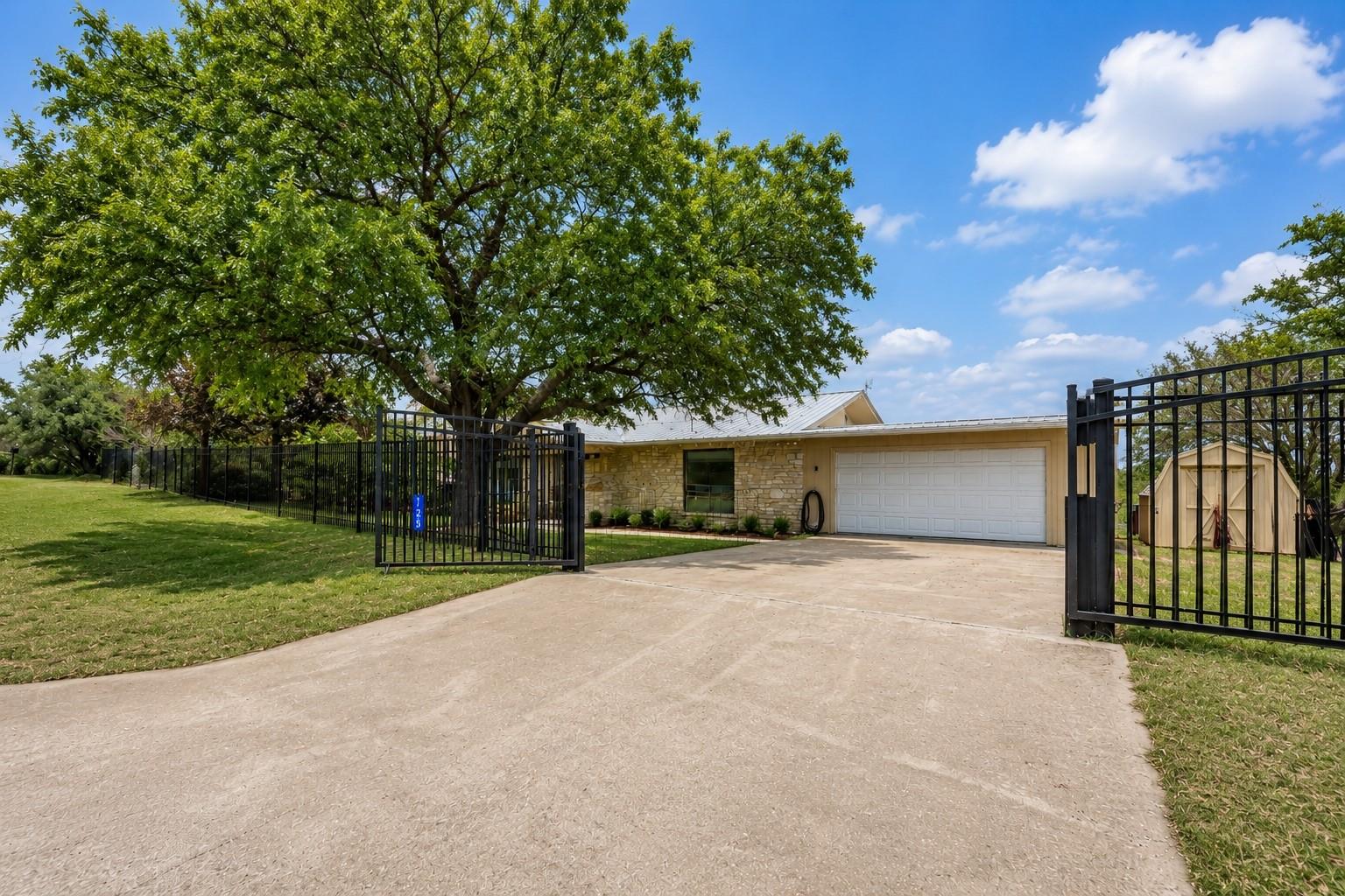 125 Winding WAY