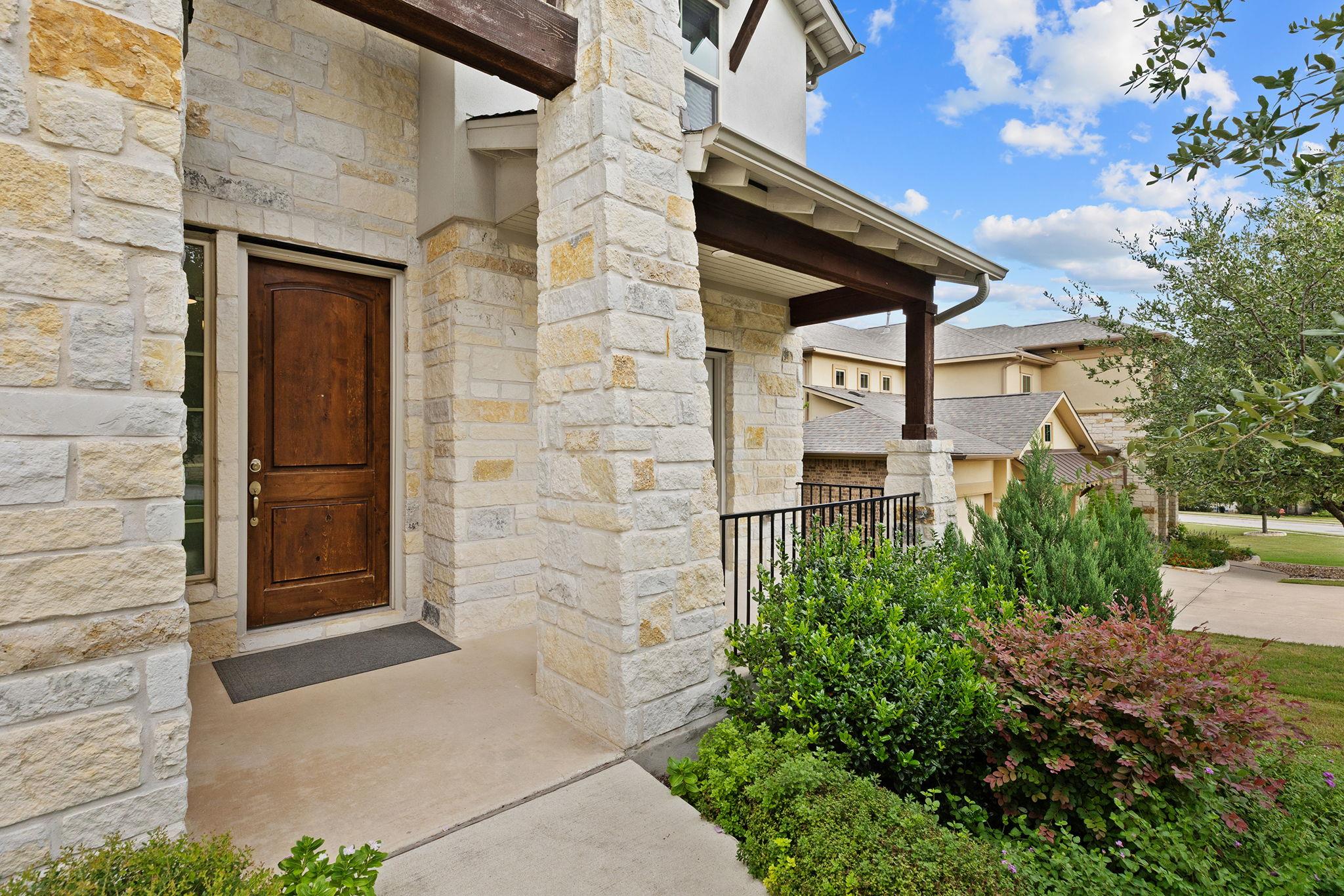 615 Glacial Stream LN — photo 4