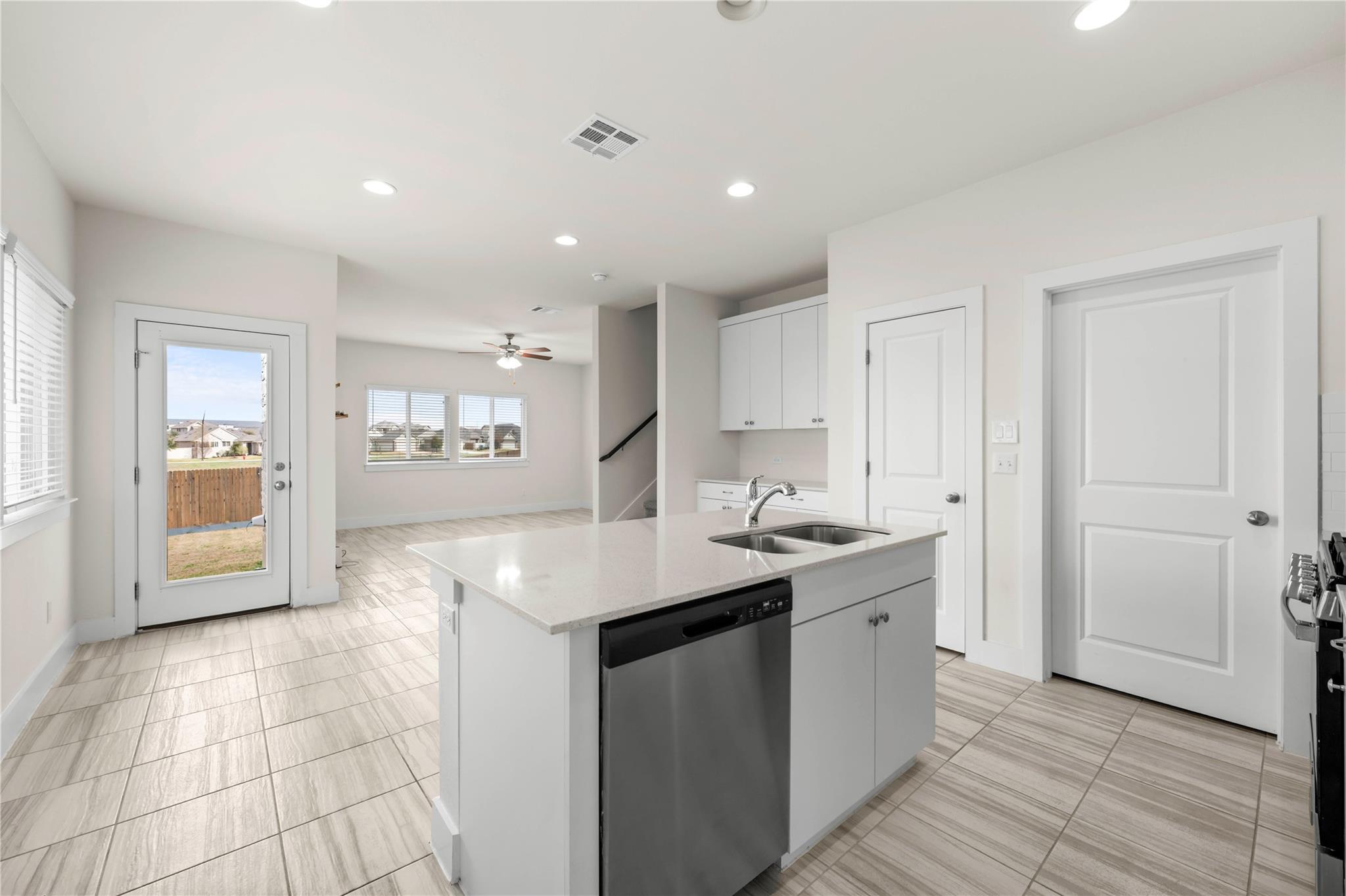425 White Steppe WAY #56 — photo 4