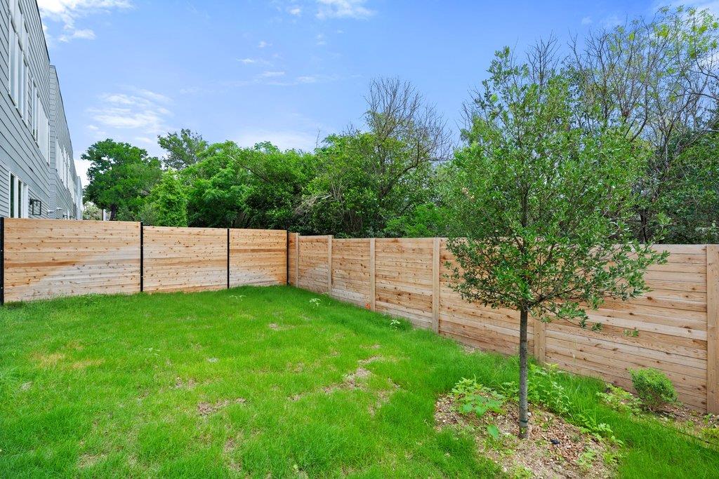 401 Bluff DR #16101 — photo 5