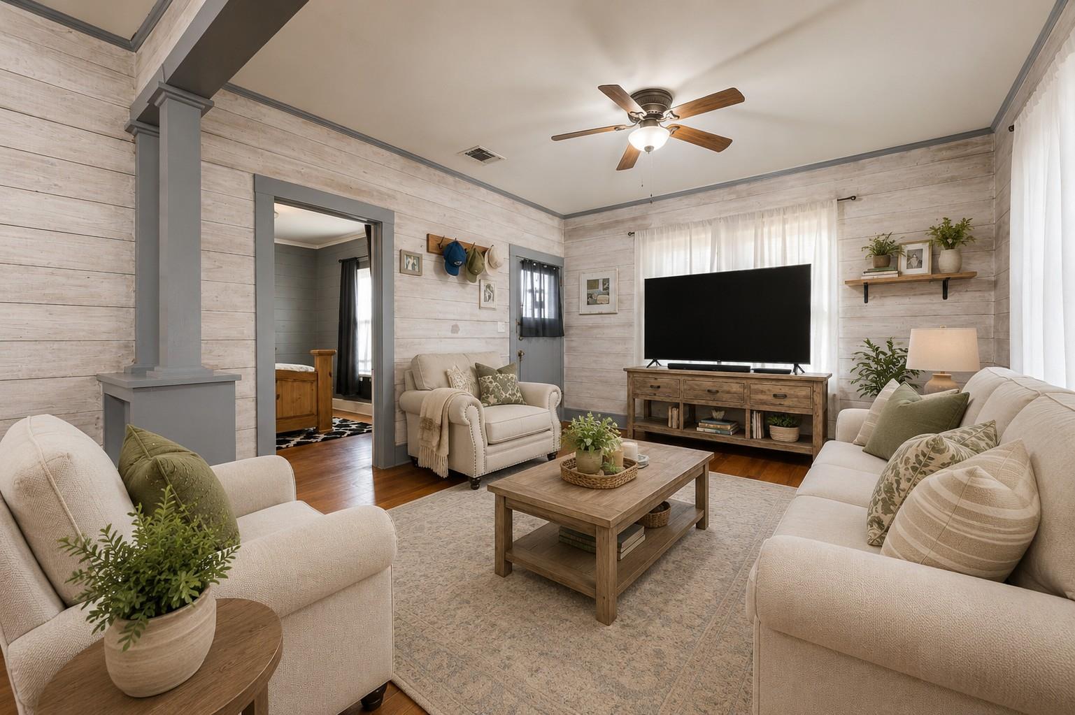 309 Anderson ST — photo 3