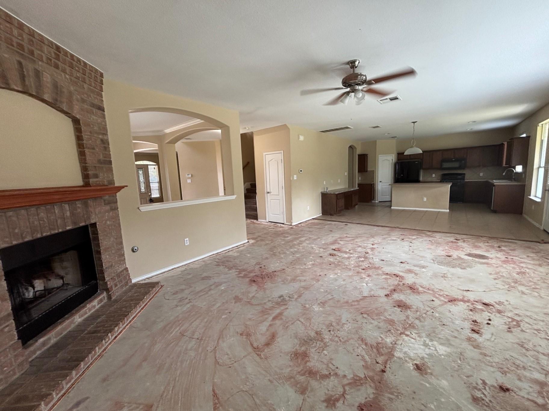 12621 Wayne Spur LN — photo 5