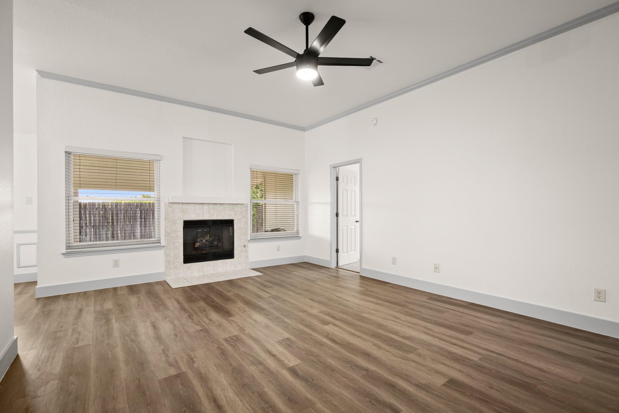 157 Meadowlark CIR — photo 5