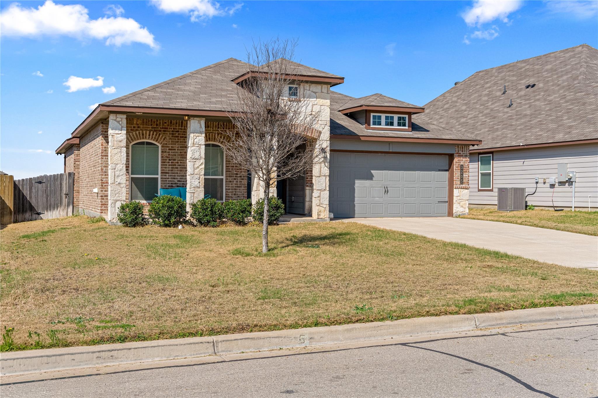 3205 Zabel DR — photo 4