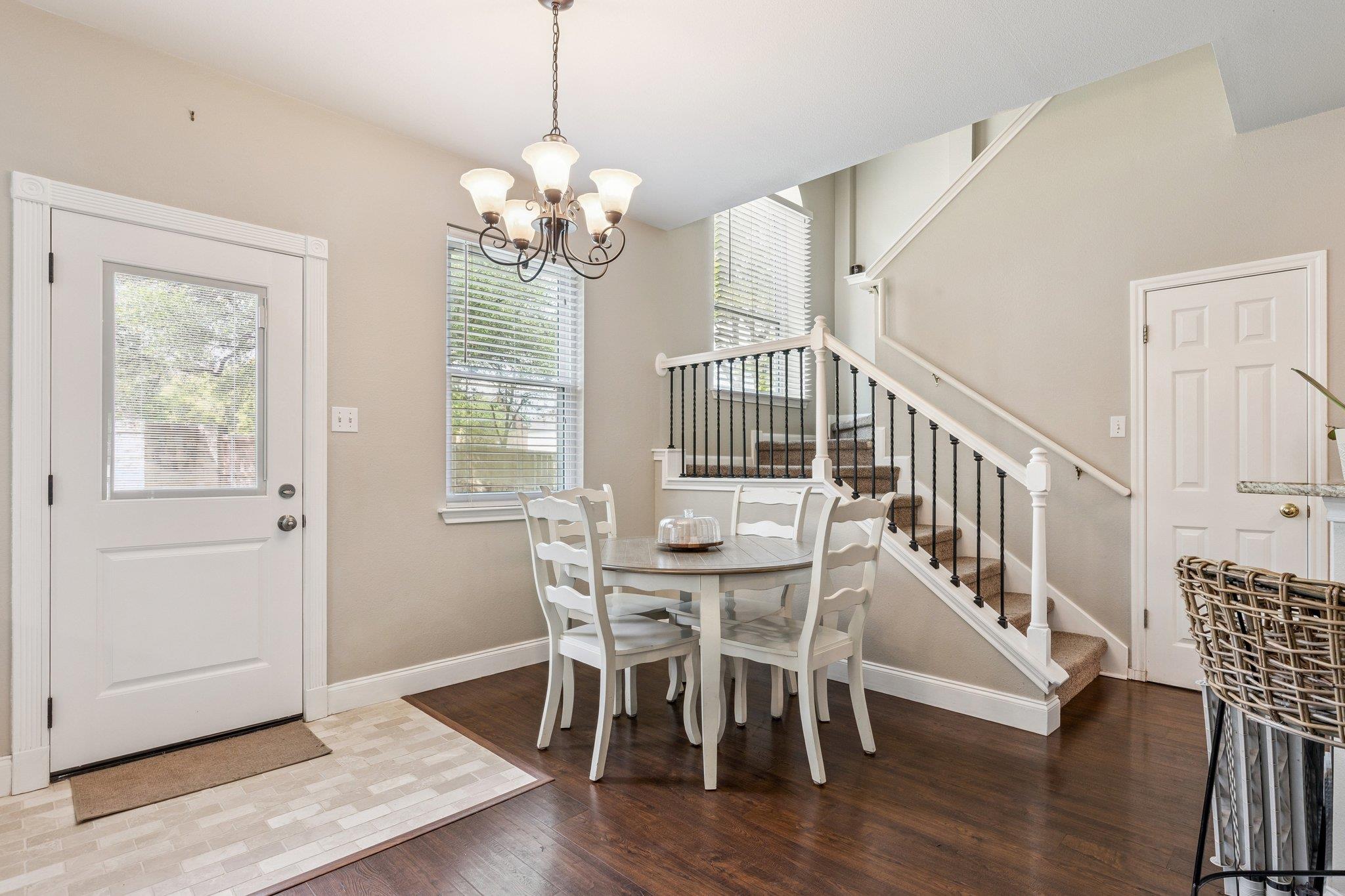 4033 Sable Oaks DR — photo 5