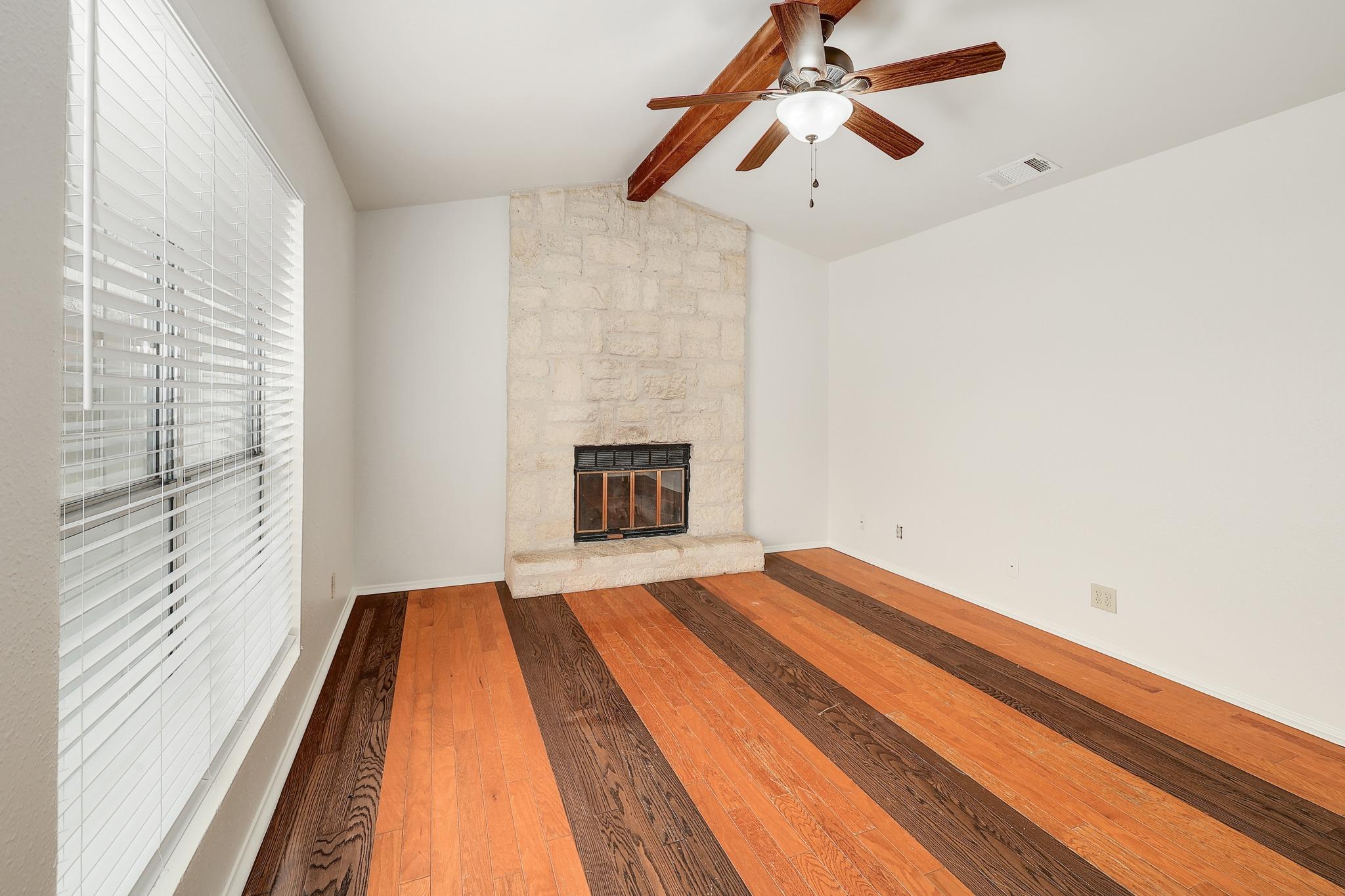 316/318 Highland Estates DR — photo 4