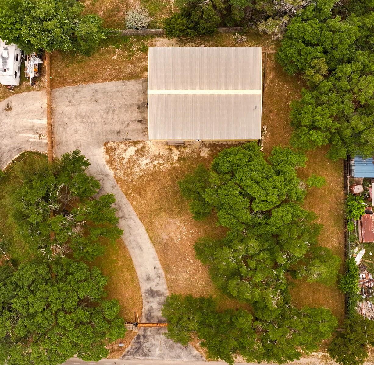 610 Tamarack Dr — photo 5