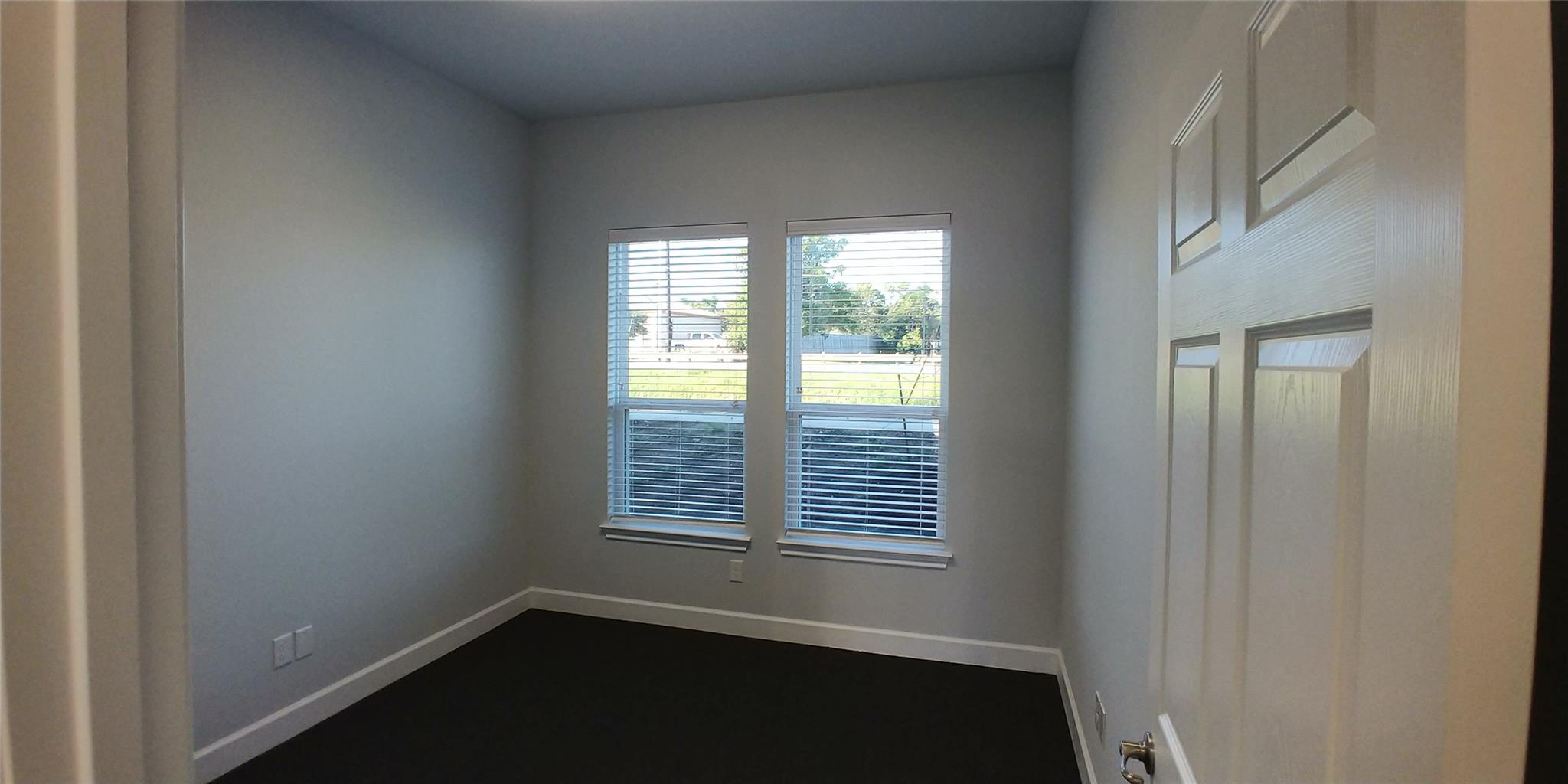 660 Bagdad RD #420 — photo 4