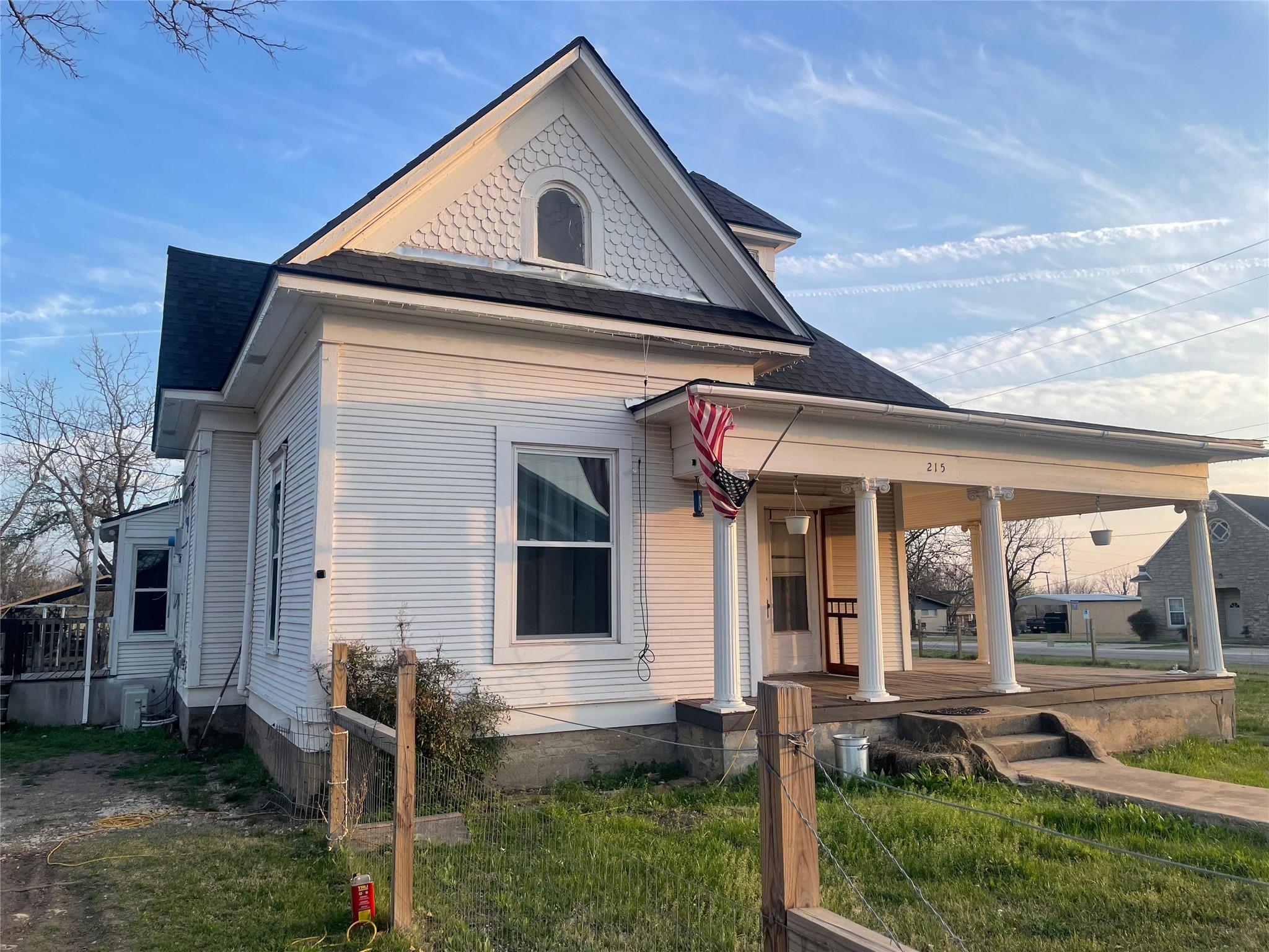 215 Main ST — photo 5