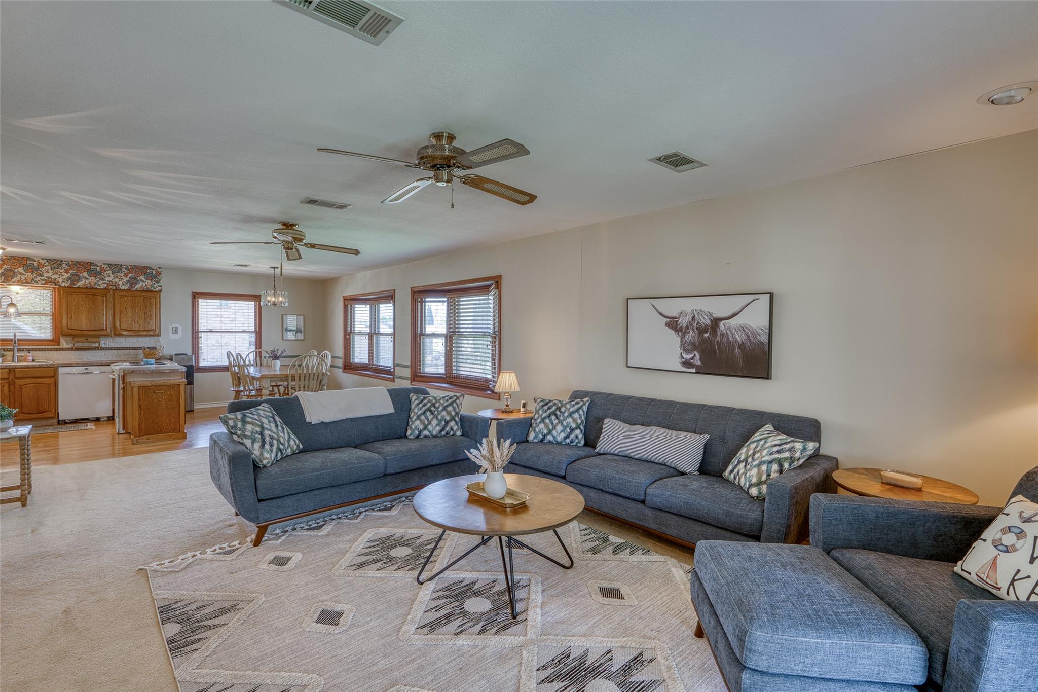 607 County Road 142 — photo 5