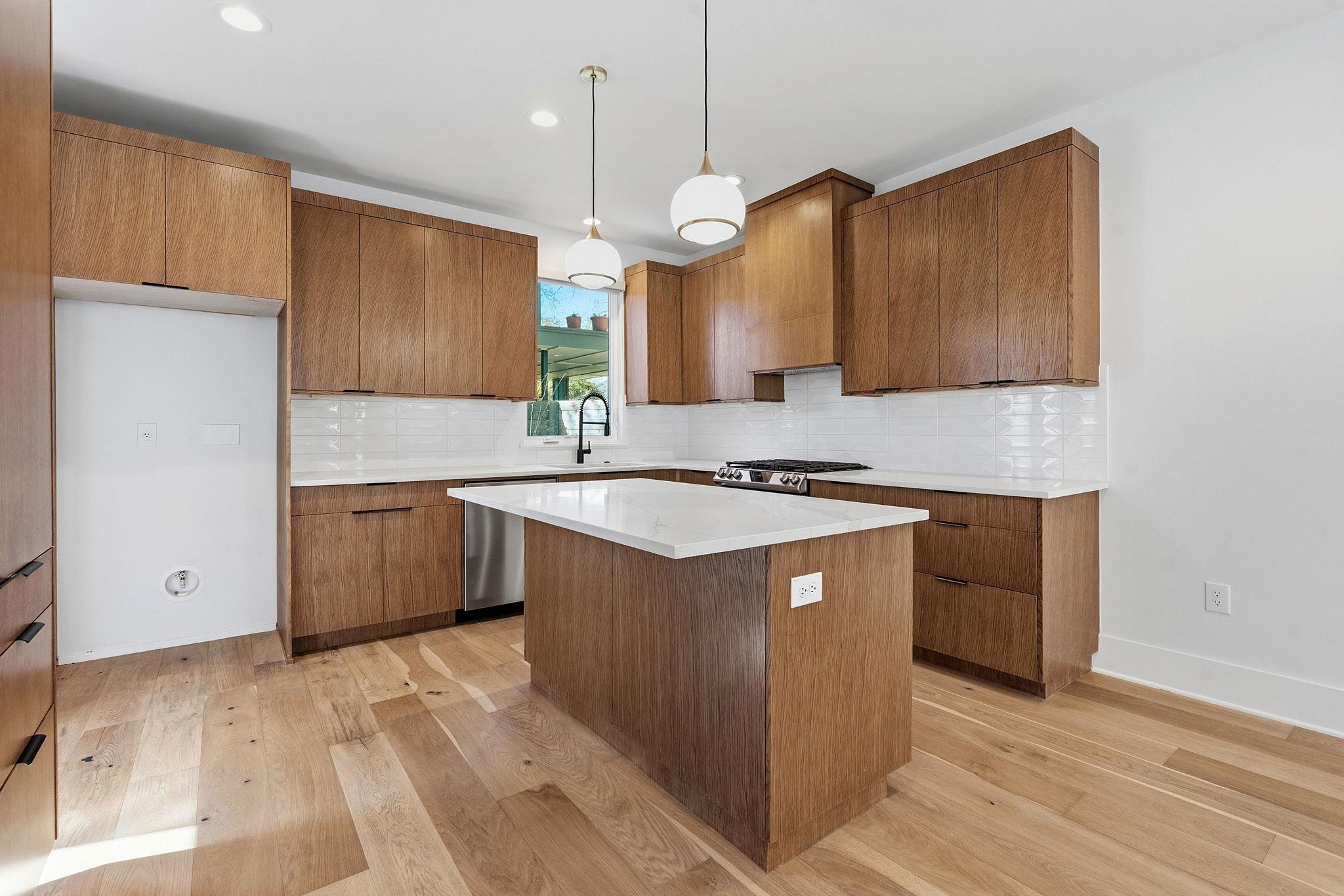 2921 Lyons RD #1 — photo 5