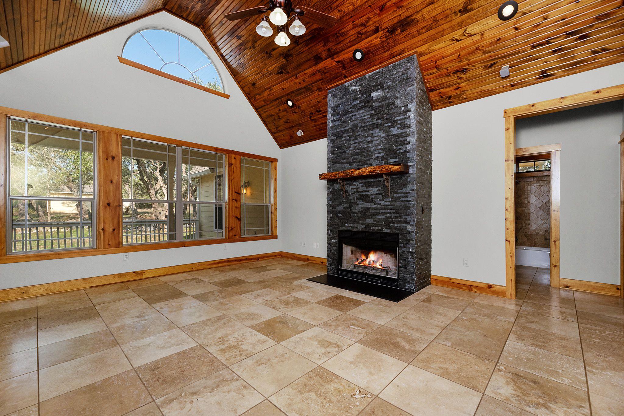 967 FALCONWOOD DR — photo 3