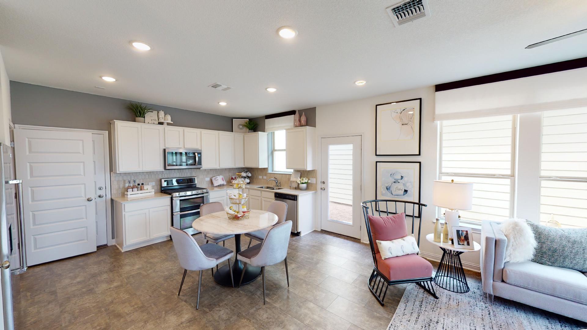8211 Springsteen DR — photo 5