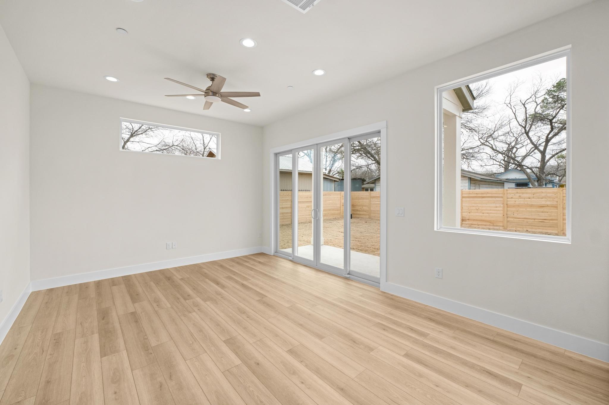 6107 Richardson LN #3 — photo 5