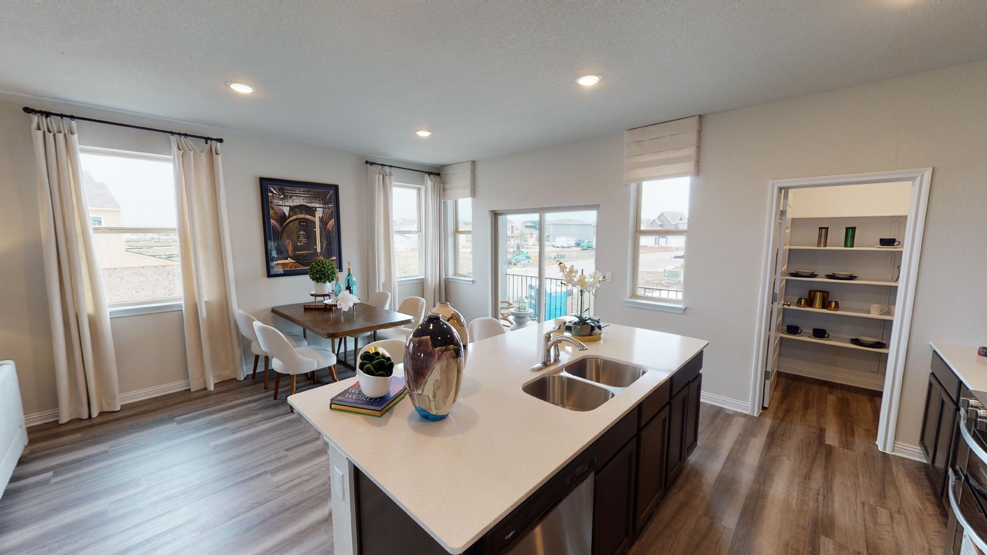 8111 Springsteen DR — photo 5