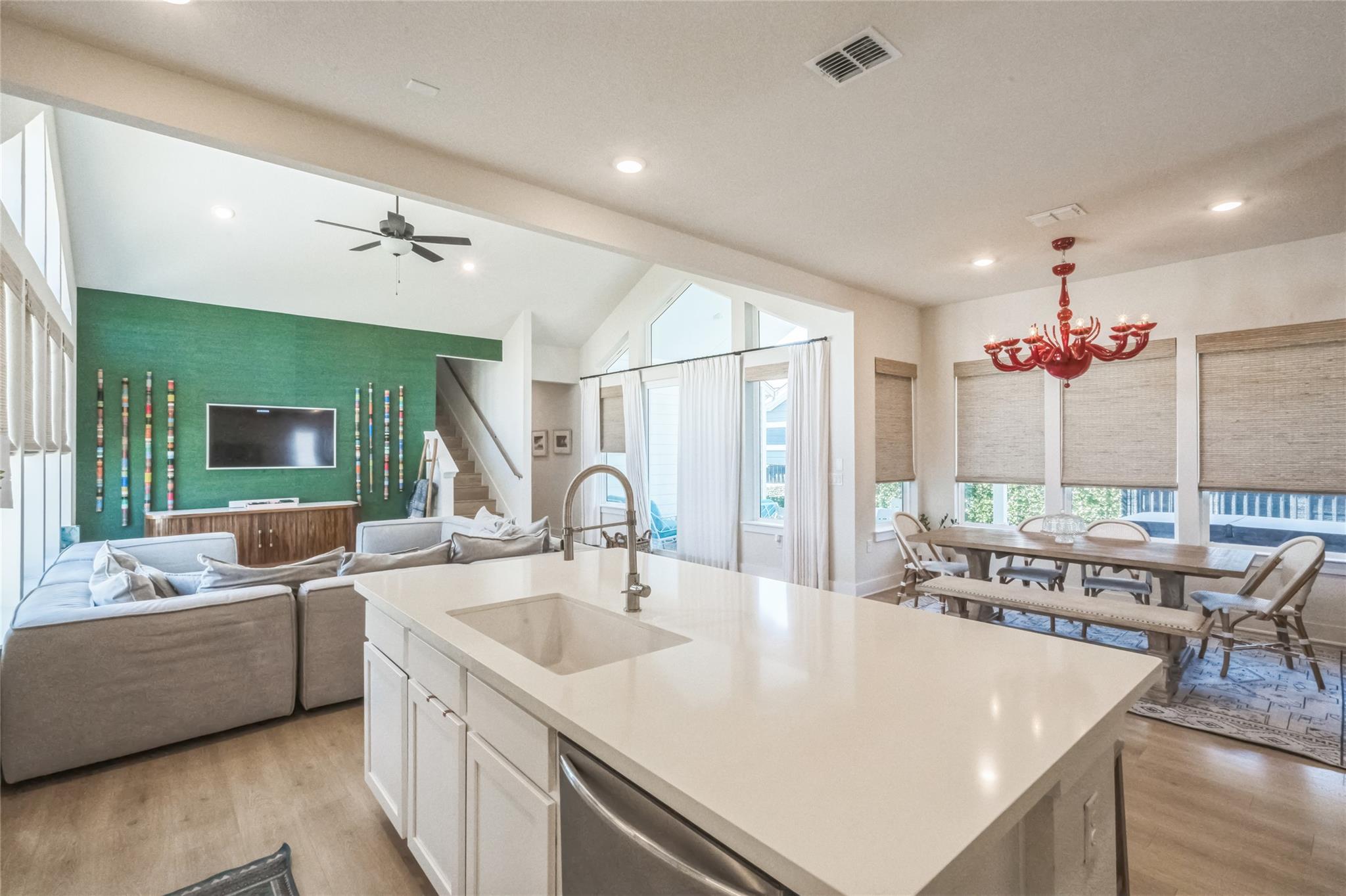 8806 Bestride BND — photo 4