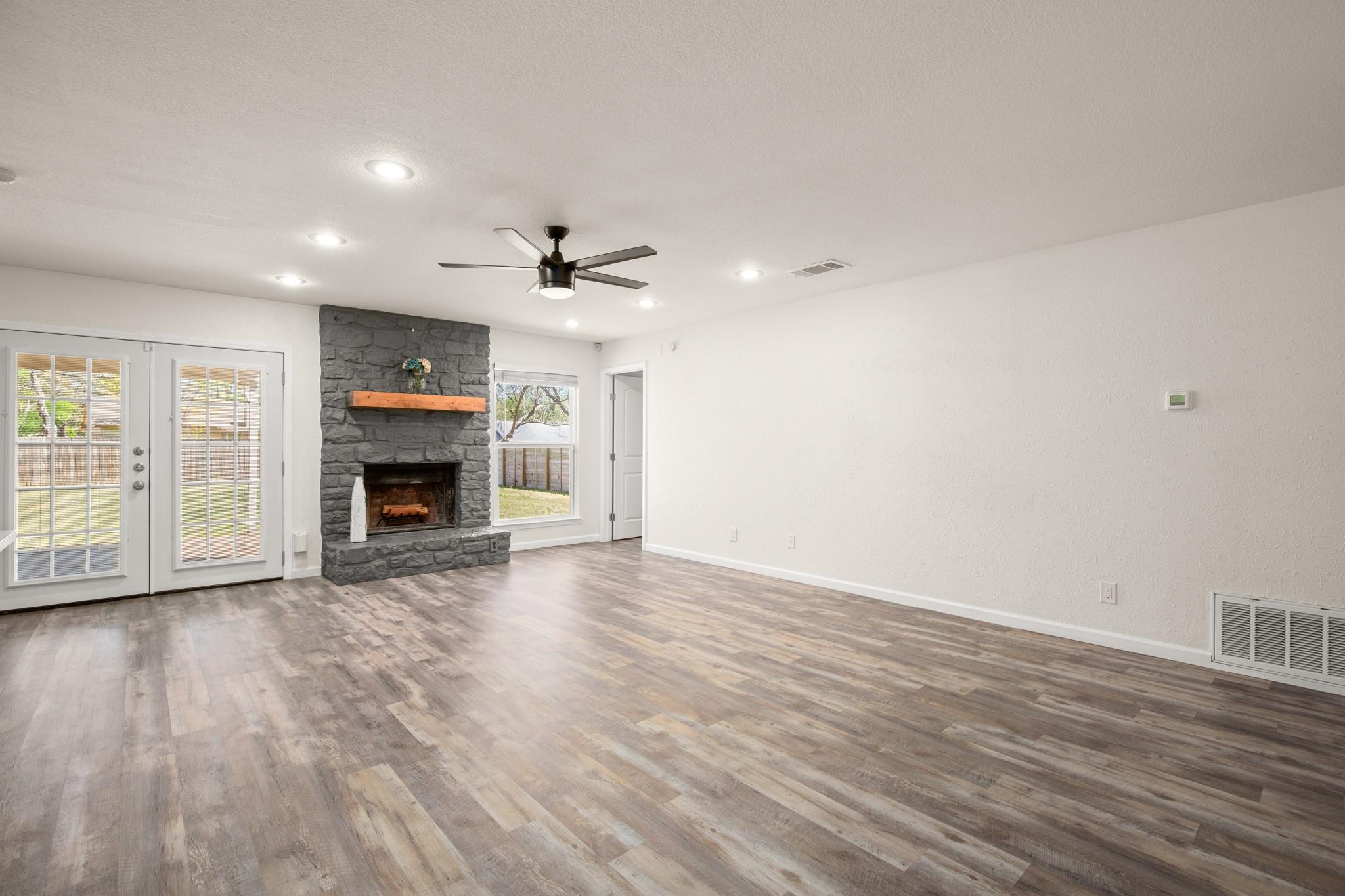 110 Garrett RUN — photo 4