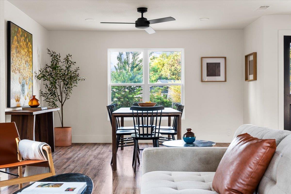 3202 Overcup Oak DR — photo 5