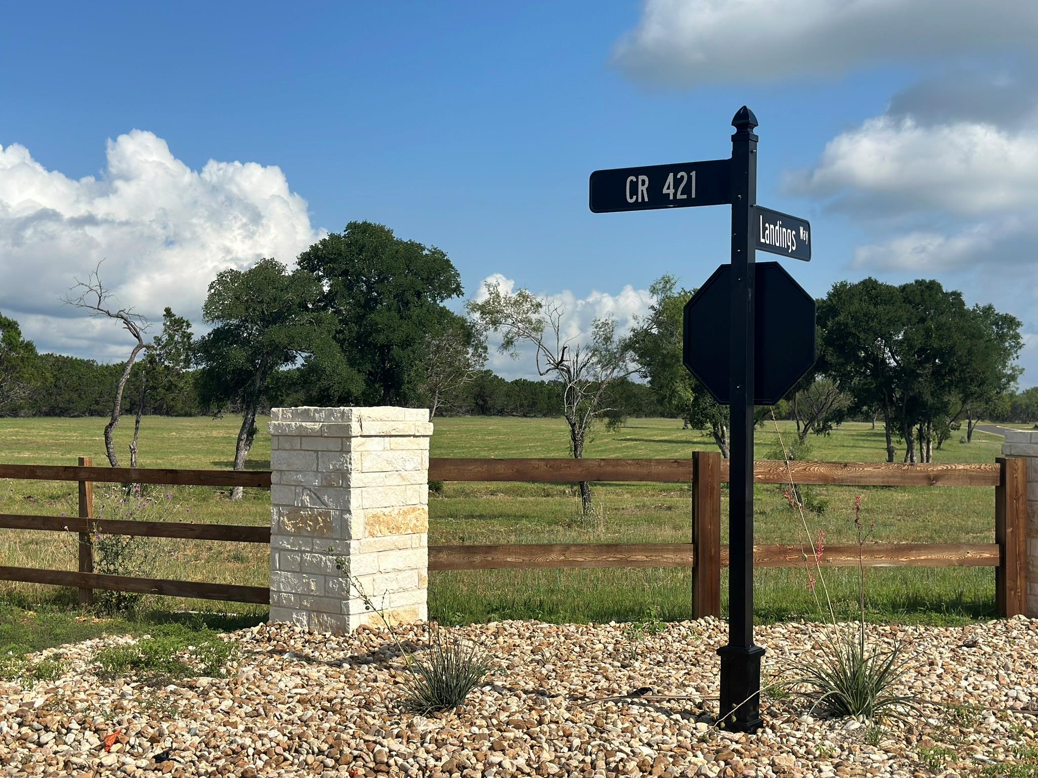 163 Landings WAY — photo 3